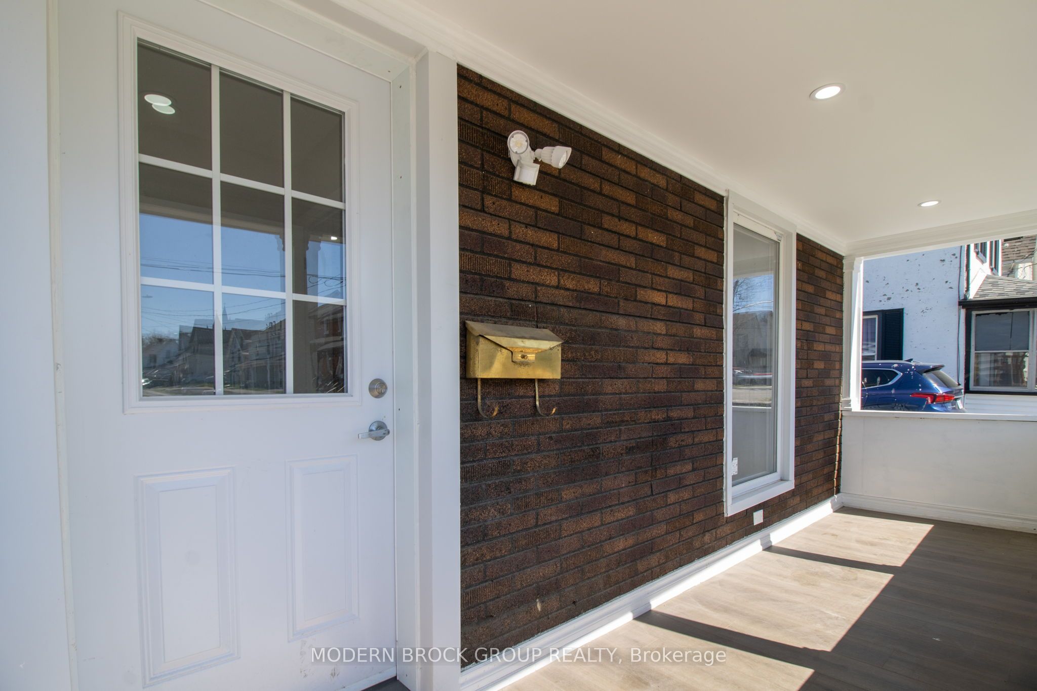 110 Brock Street, Brockville, ON K6V 4G1 photo 4