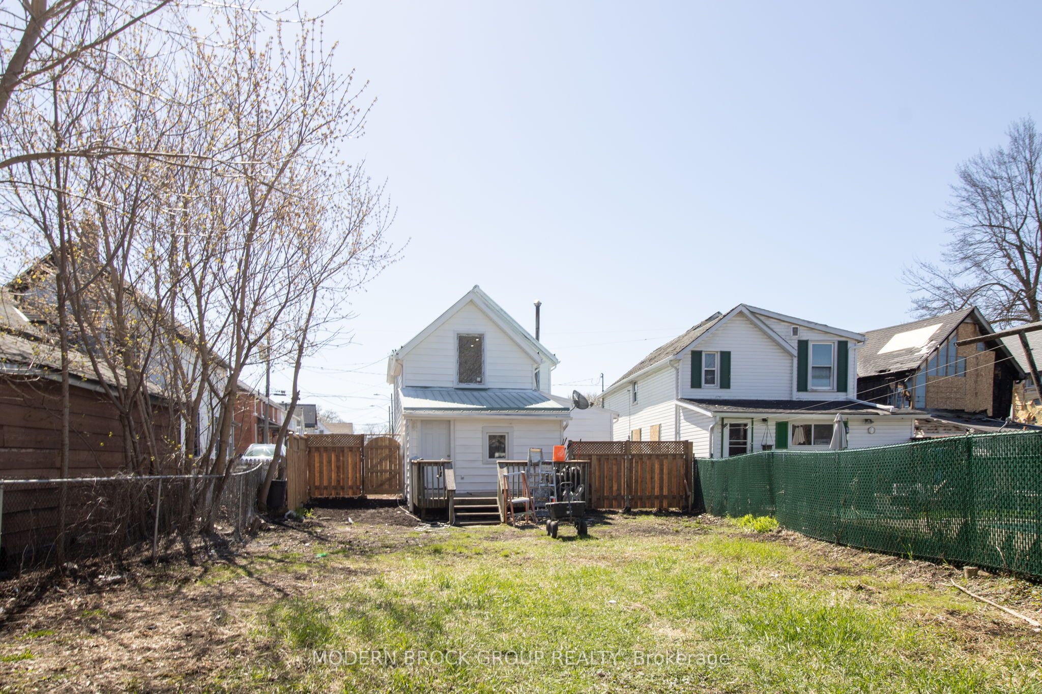 110 Brock Street, Brockville, ON K6V 4G1 photo 5