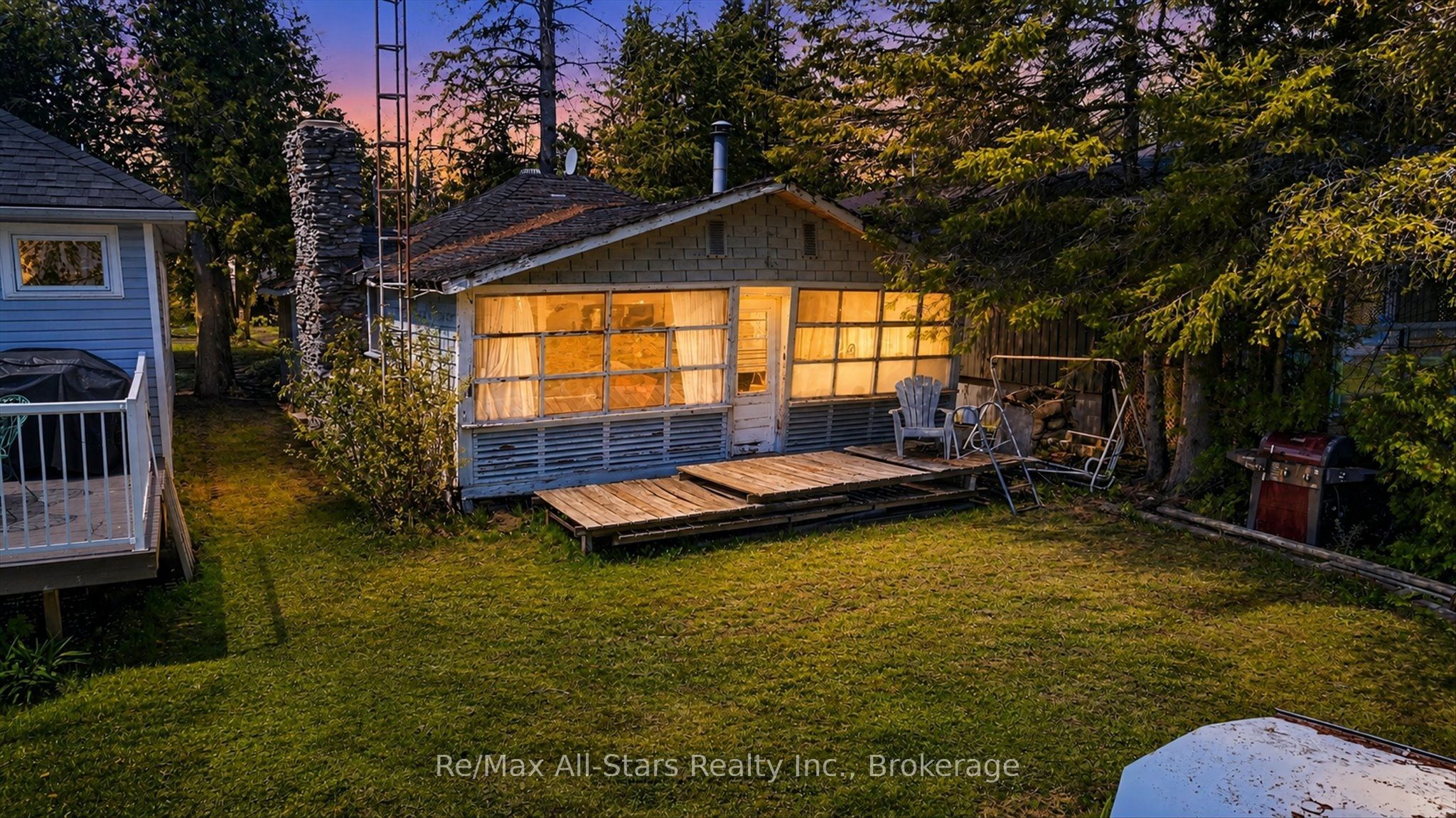 26 LAKE Street, Kawartha Lakes, ON K0M 1K0 photo 4
