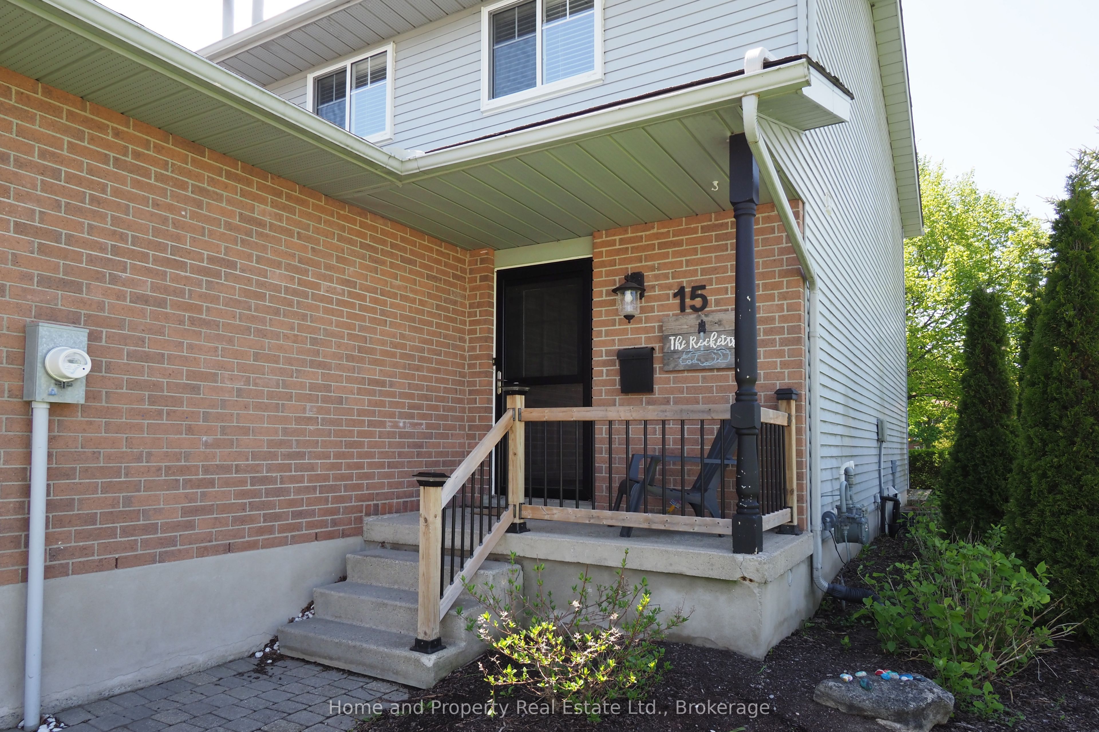 15 Dales Drive, Mapleton, ON N0G 1P0 photo 2