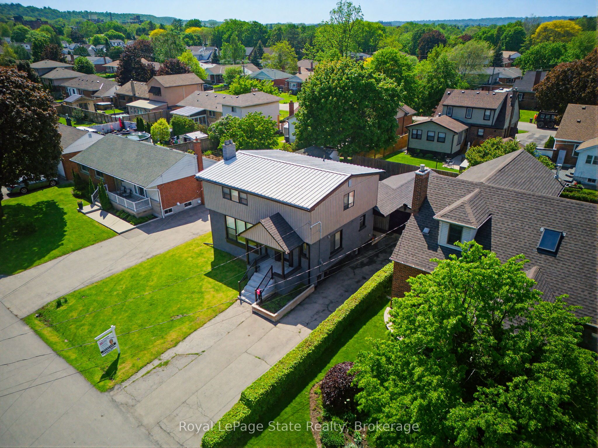 91 First Street N, Hamilton, ON L8G 1Y2 photo 2