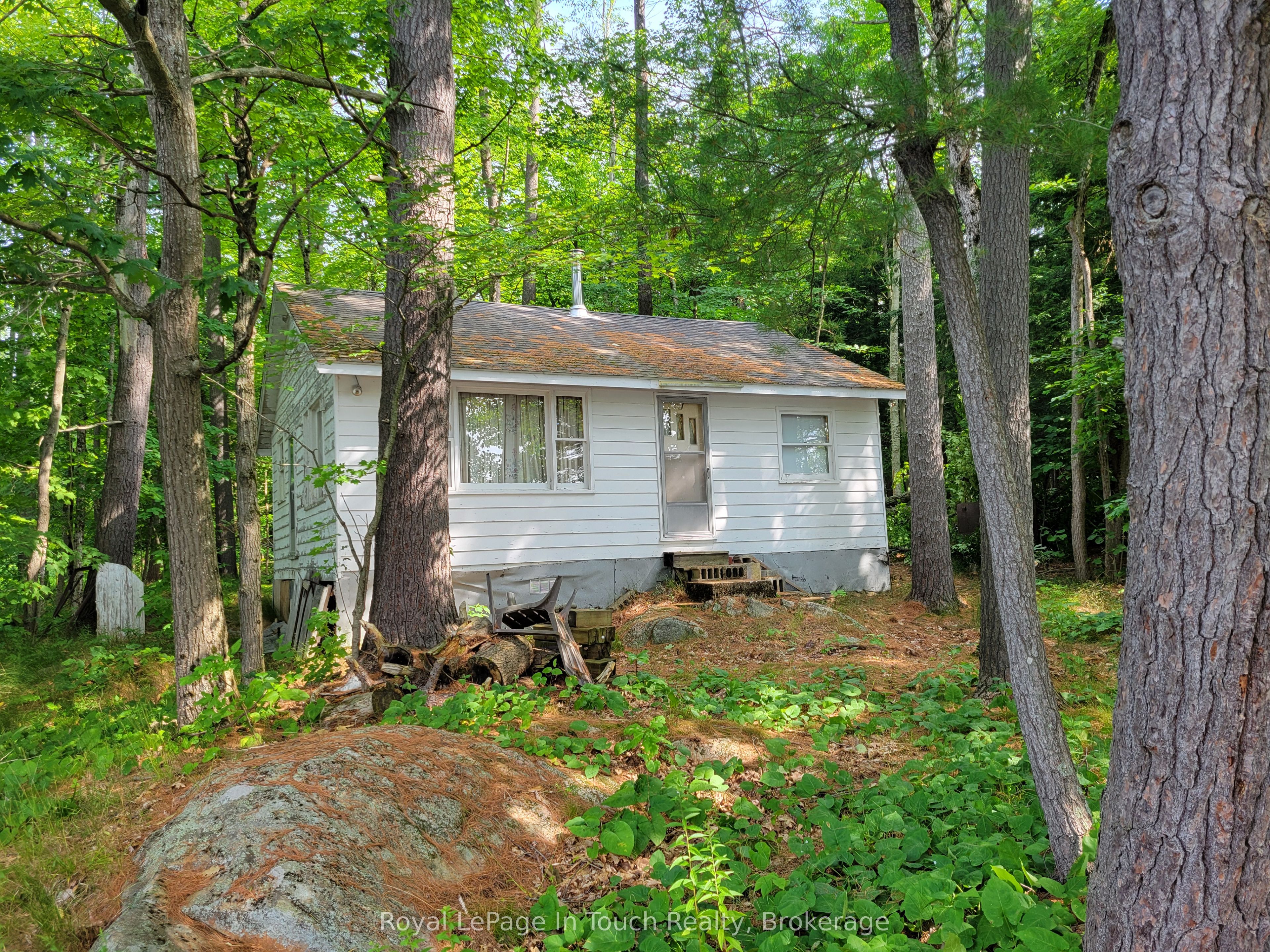 1 SR407 Severn River Shores, Muskoka Lakes, ON L0K 1E0