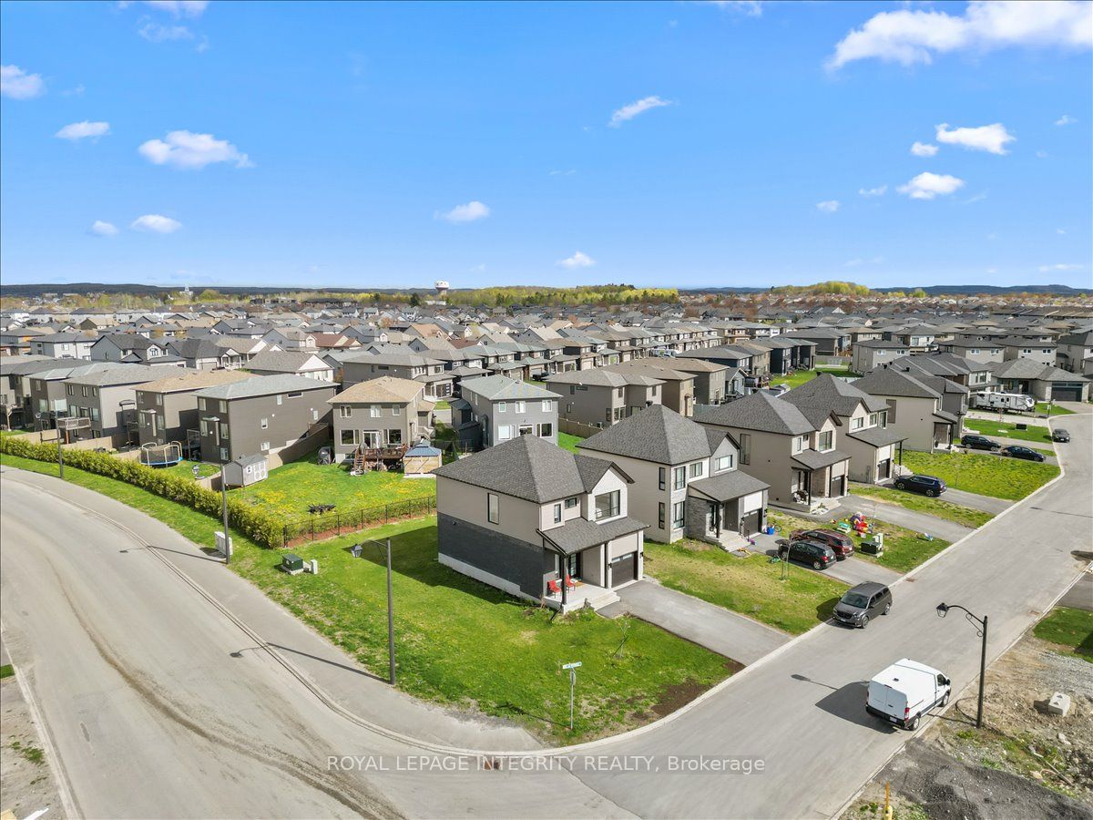99 Rutile Street, Clarence-Rockland, ON K4K 0M9 photo 3