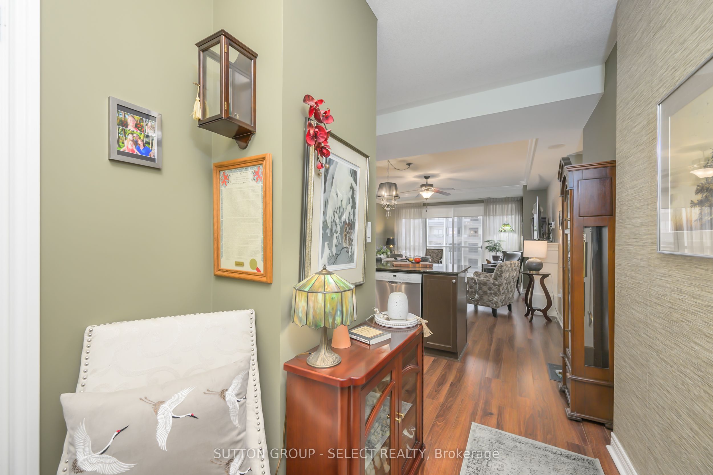 1030 Coronation Drive 812, London North, ON N6G 0G5 photo 3