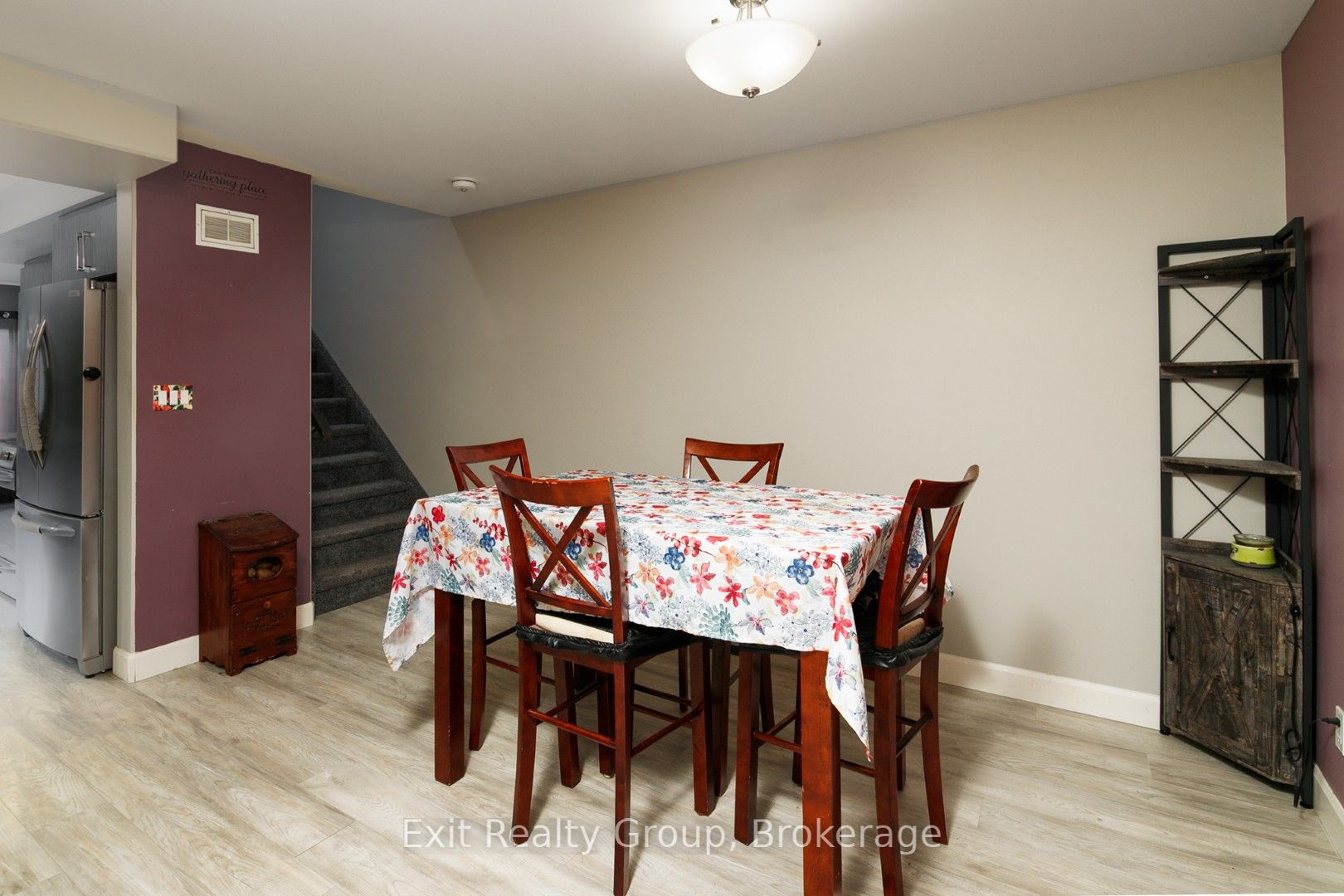 7 Dewal Place, Belleville, ON K8P 0H3 photo 3