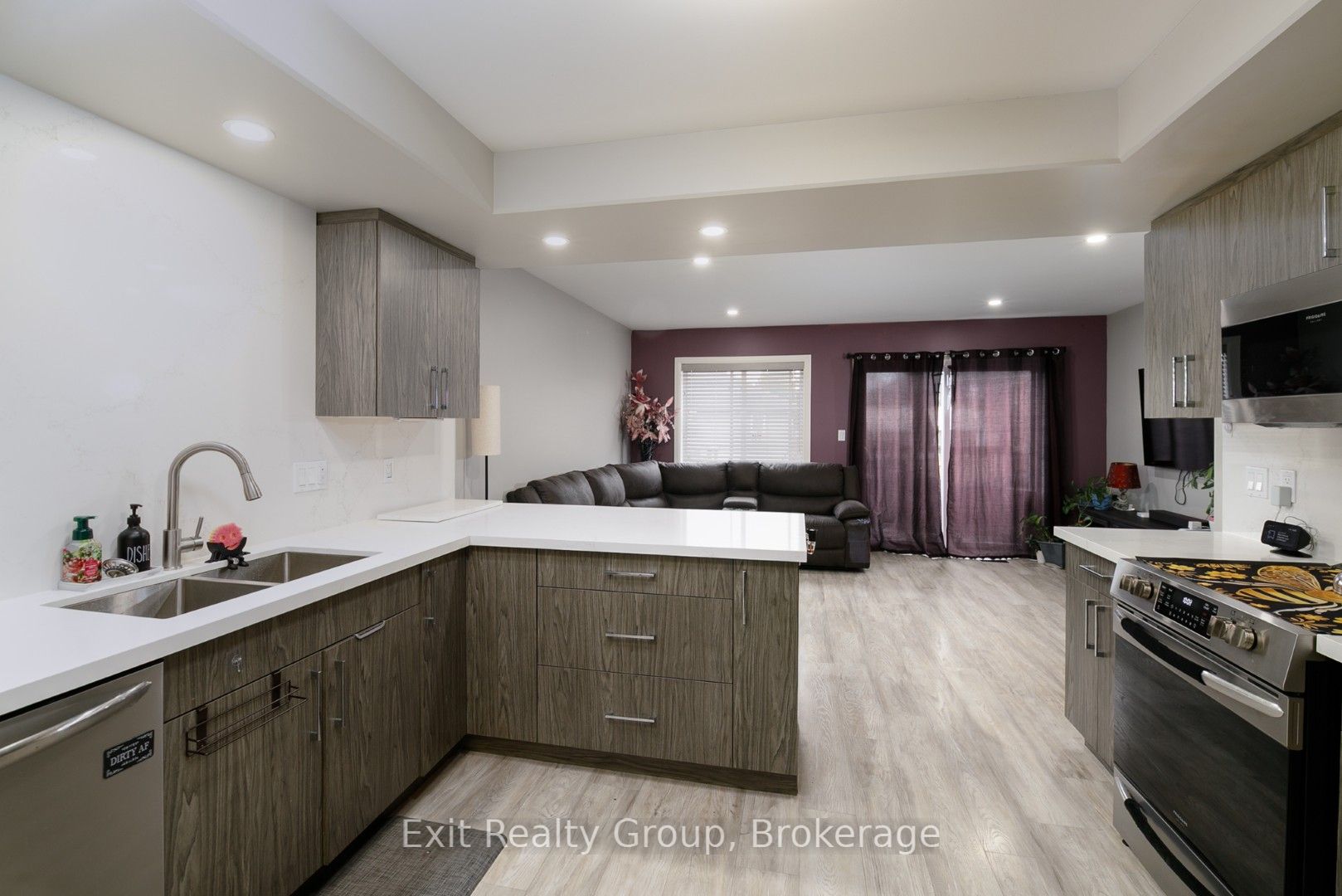 7 Dewal Place, Belleville, ON K8P 0H3 photo 5