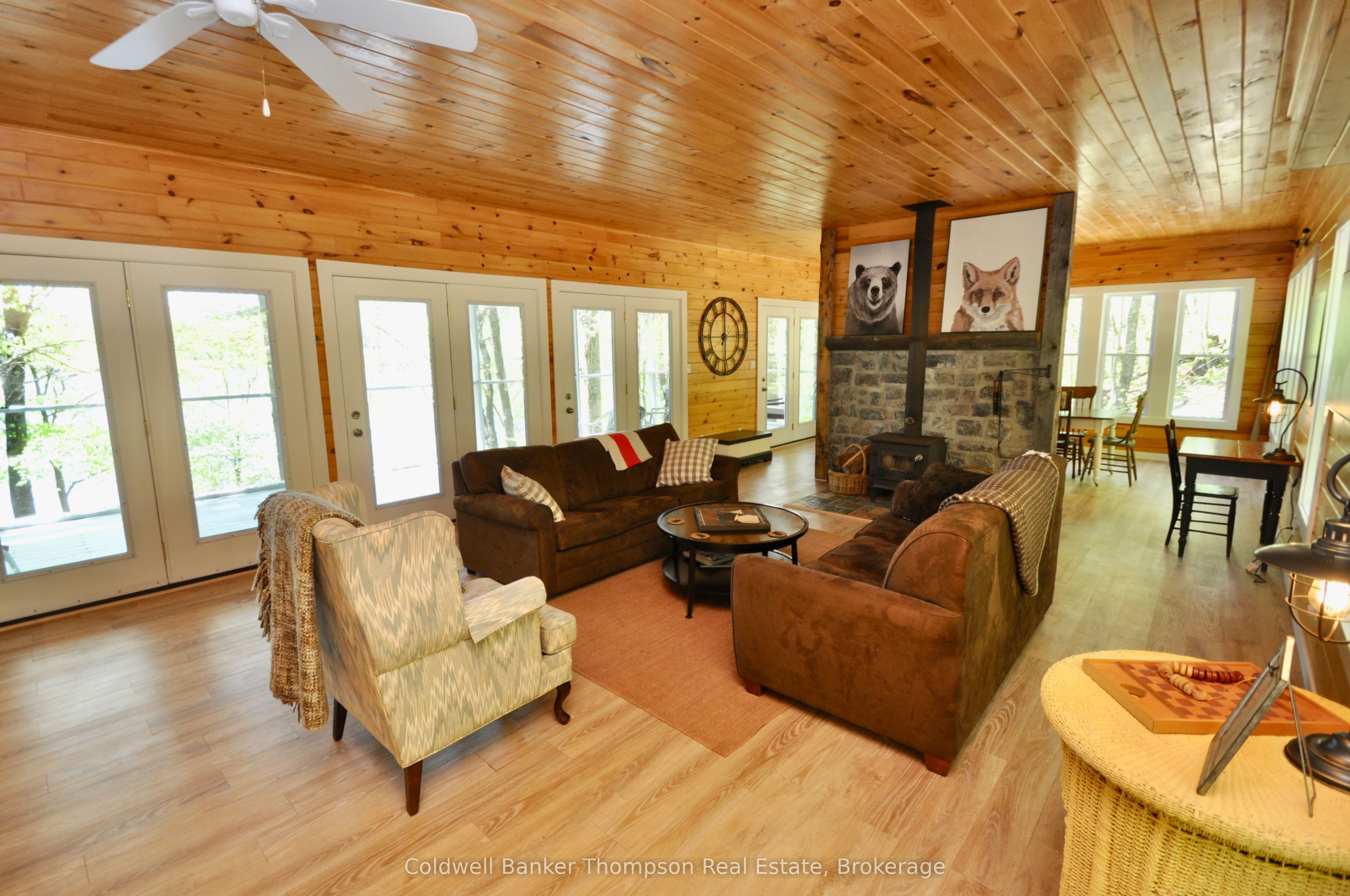 768 Big Island, Huntsville, ON P1H 2J2 photo 3
