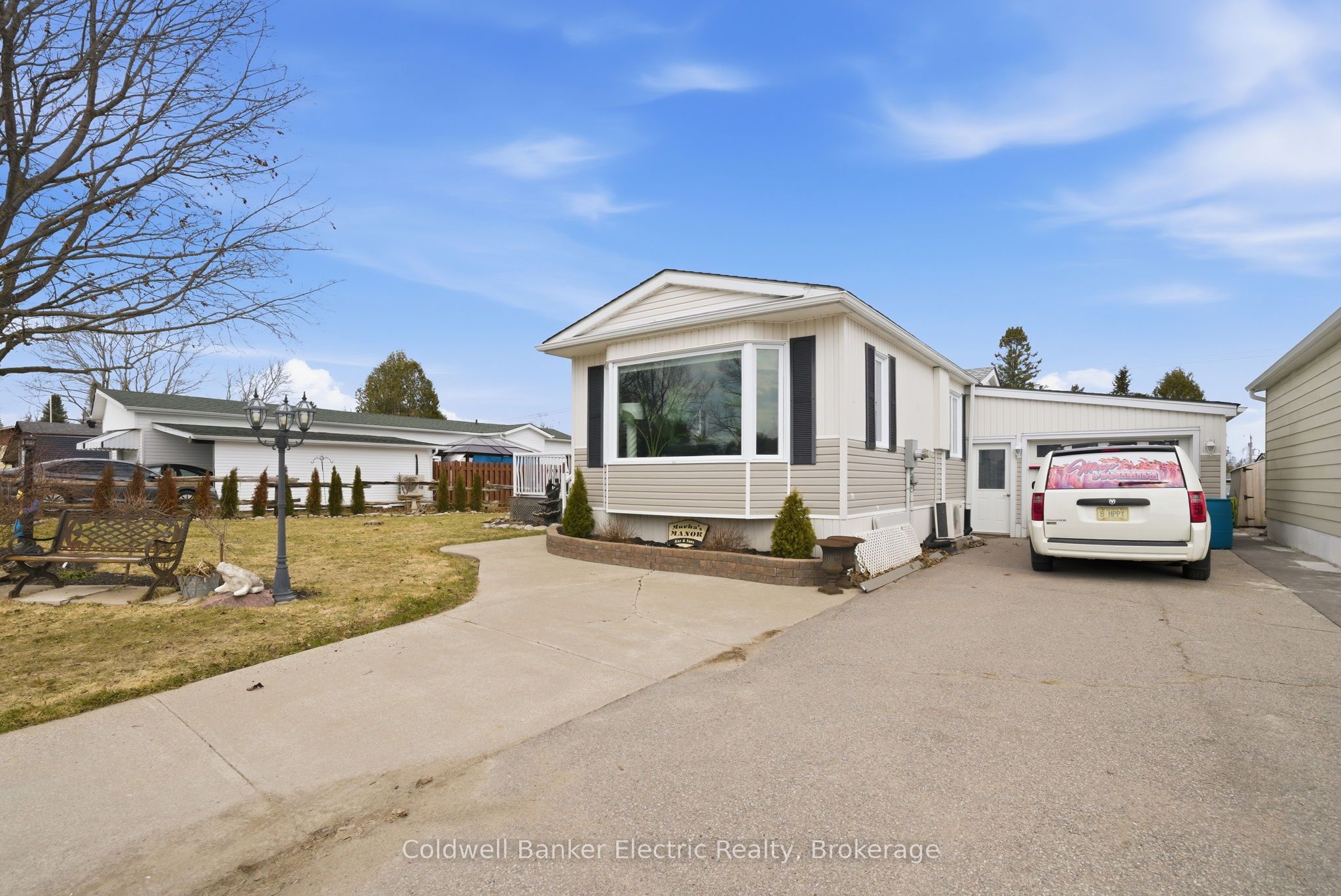7 Homewood Avenue, Kawartha Lakes, ON K9V 0H5