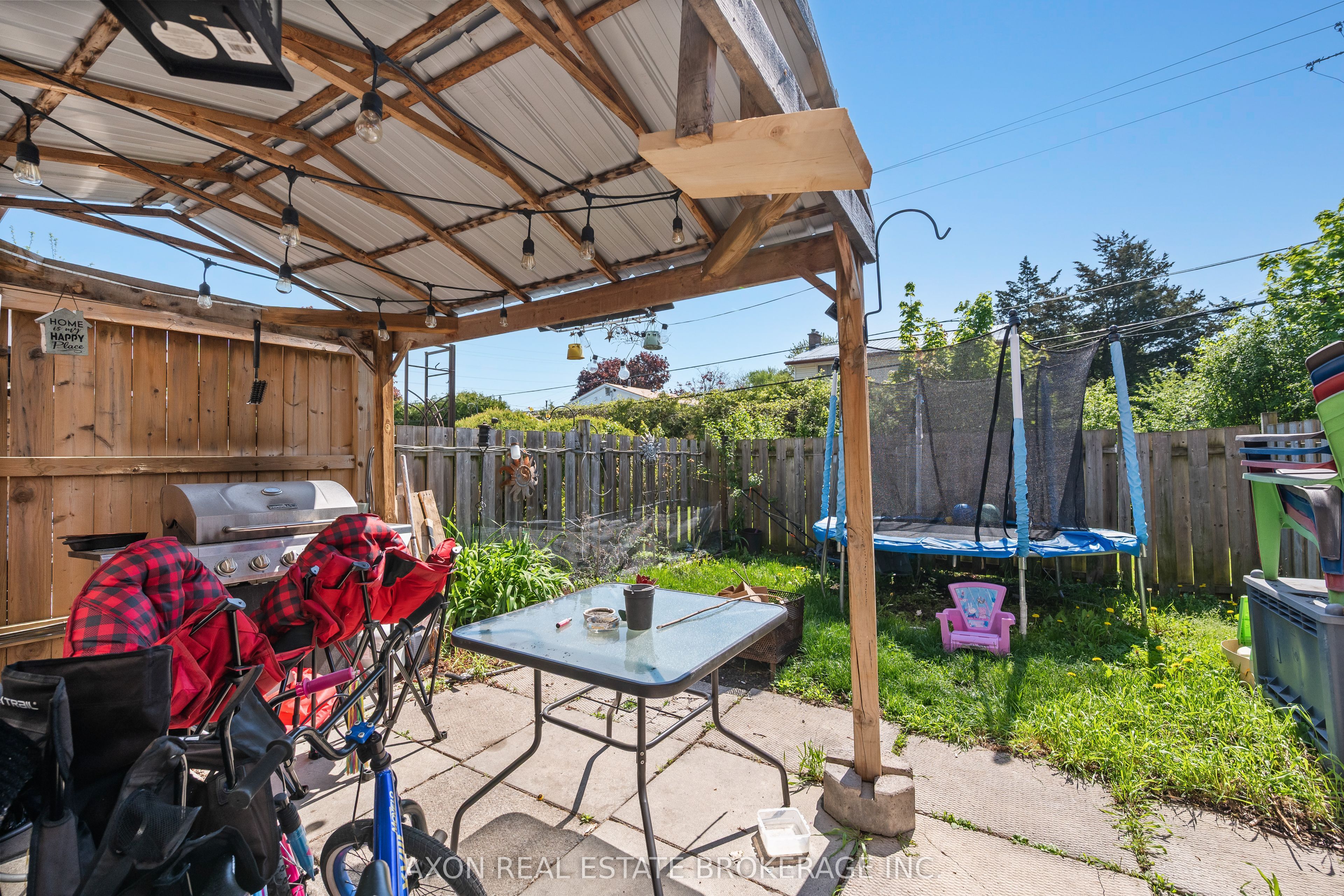 869 Oakview Avenue, Kingston, ON K7M 6V4 photo 3