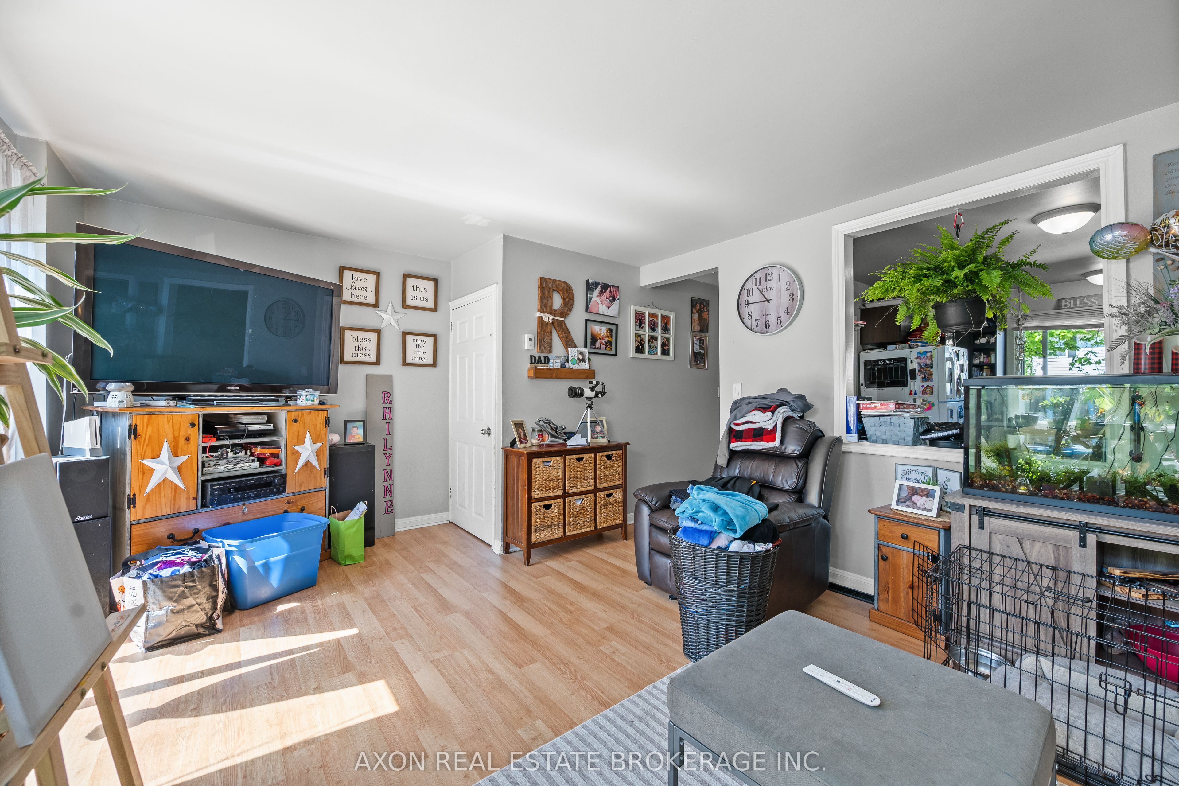 869 Oakview Avenue, Kingston, ON K7M 6V4 photo 4
