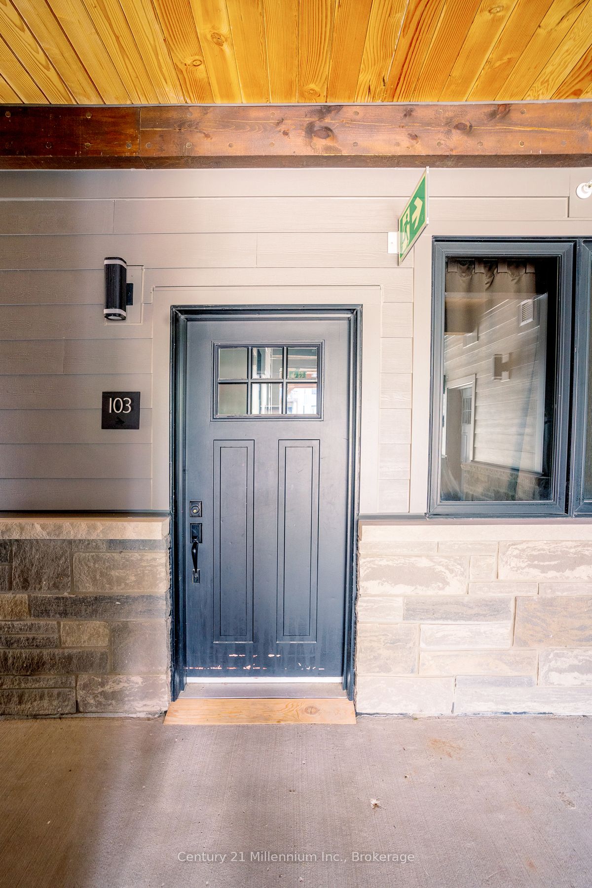 20 BECKWITH Lane 103, Blue Mountains, ON L9Y 0C7 photo 3