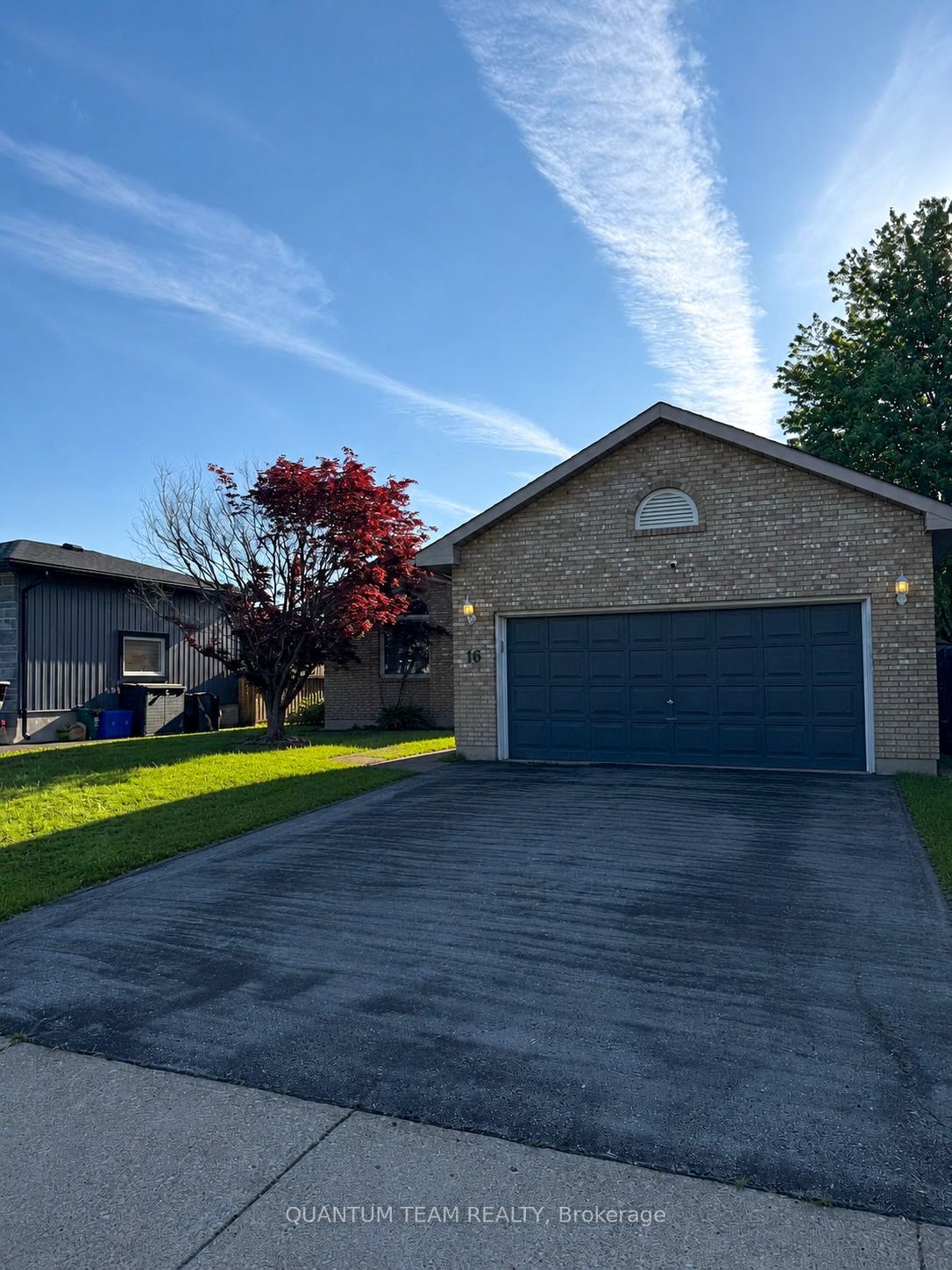 16 Goodwillie Drive, Welland, ON L3C 7C4