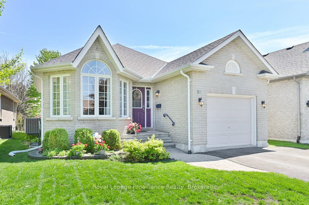 82 Gavey Street, Belleville, ON K8N 0L8