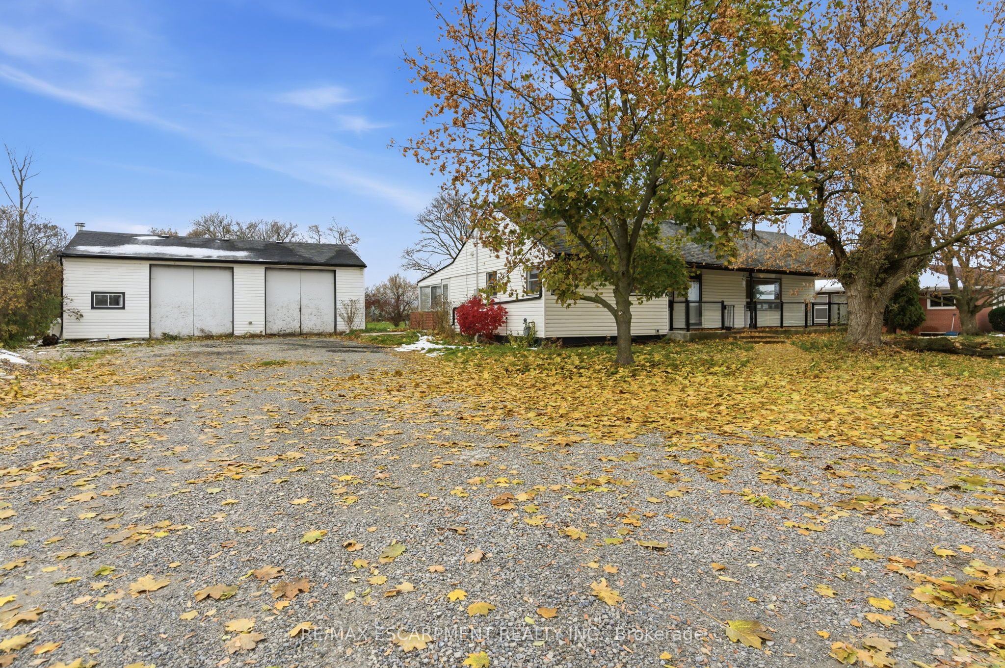 797 Highway 6, Haldimand, ON N3W 1M5 photo 2
