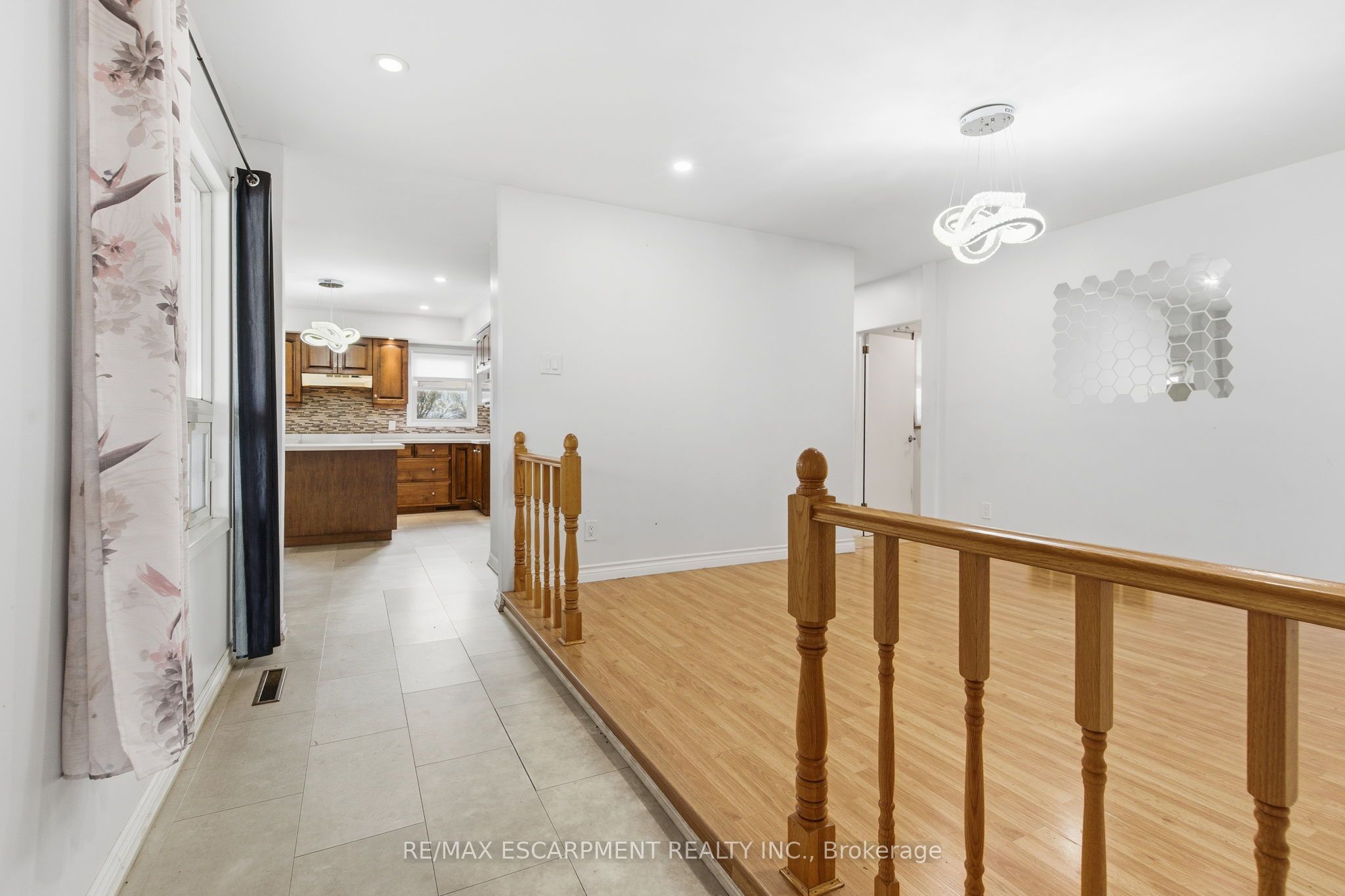 797 Highway 6, Haldimand, ON N3W 1M5 photo 4
