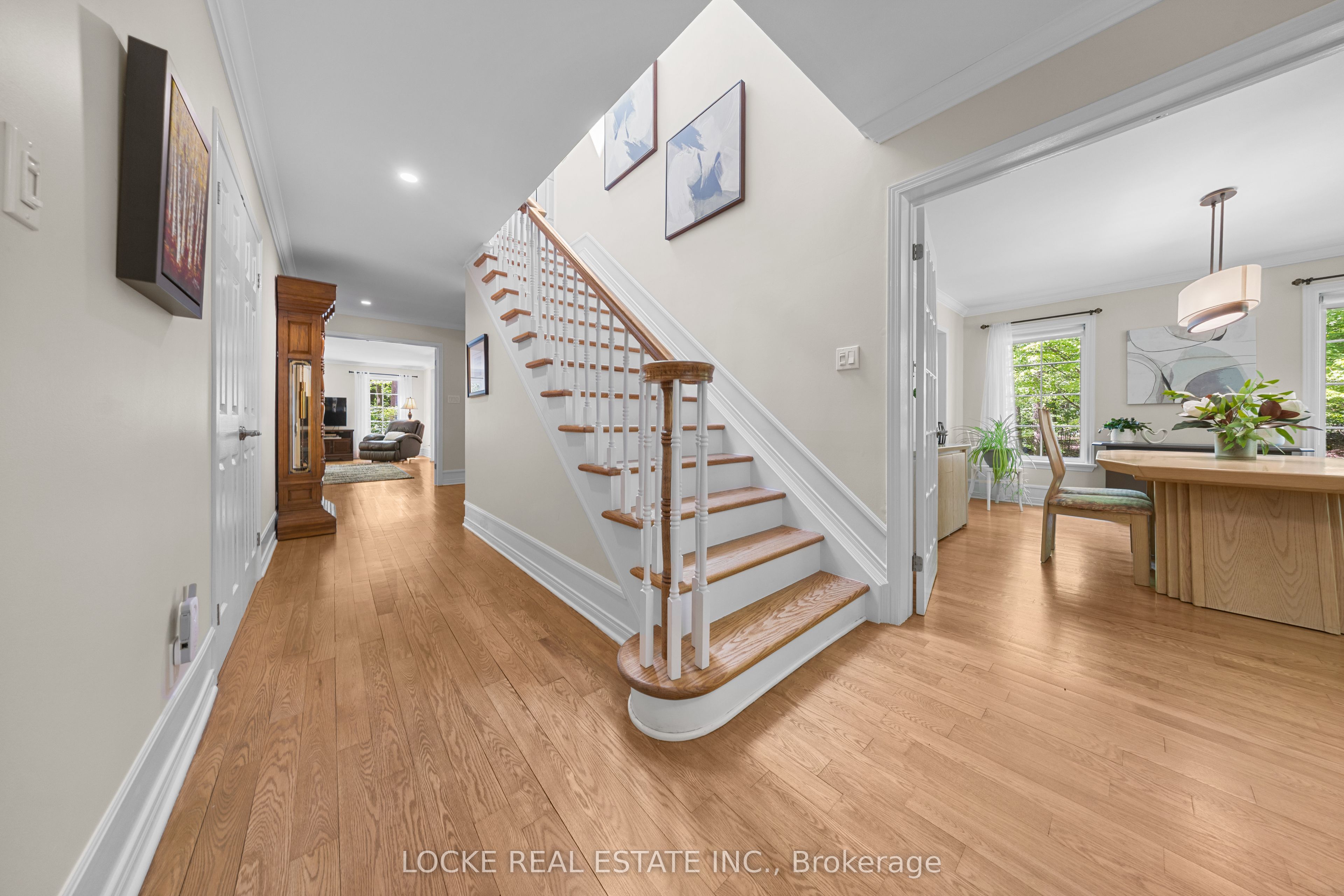 2207 Pleasantview Court, Orleans - Cumberland and Area, ON K4C 1H7 photo 5