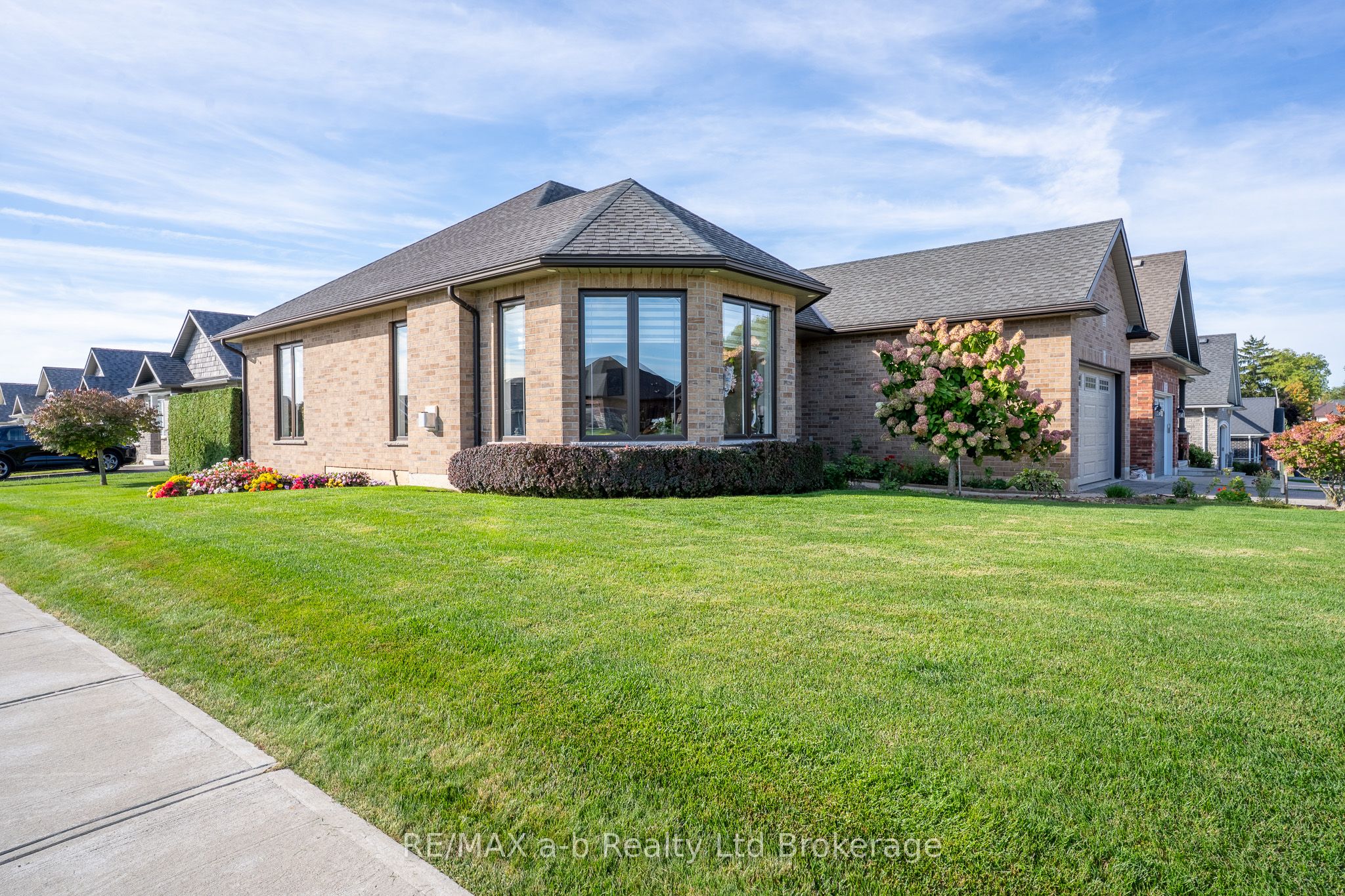 220 Poldon Drive, Norwich, ON N0J 1P0
