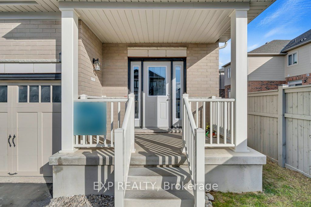 43 Sugar Trail, Kitchener, ON N2R 0S5 photo 4