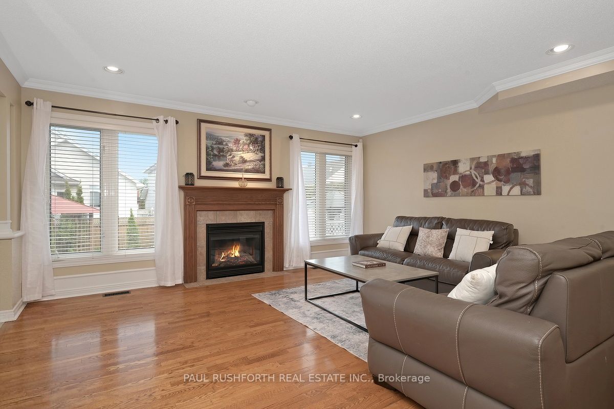 1118 Lichen Avenue, Orleans - Cumberland and Area, ON K4A 4A5 photo 5