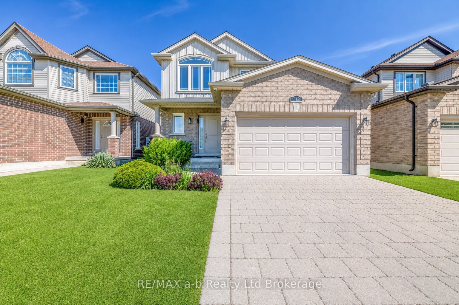 712 Blackacres Boulevard, London North, ON N6G 0J1