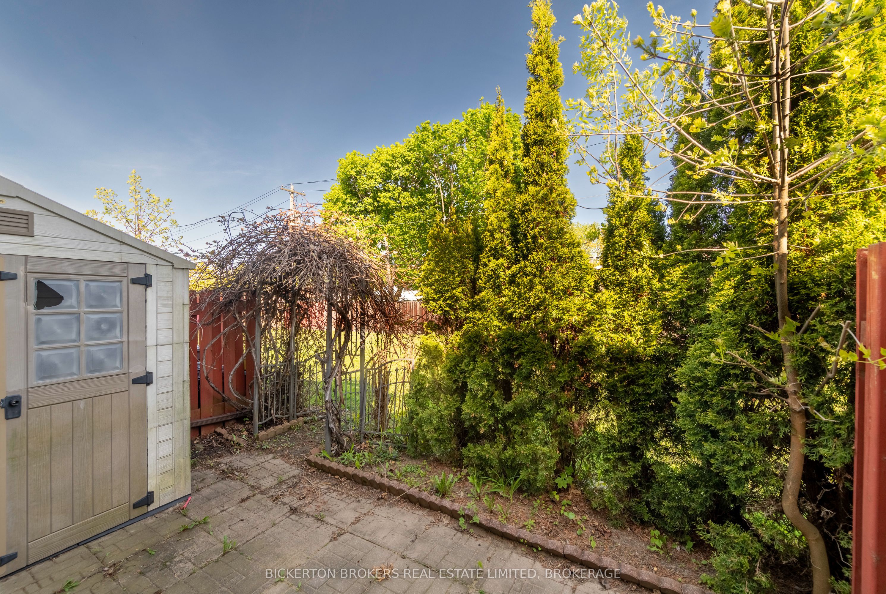 316 Forsyth Street 11, Gananoque, ON K7G 2Y1 photo 4