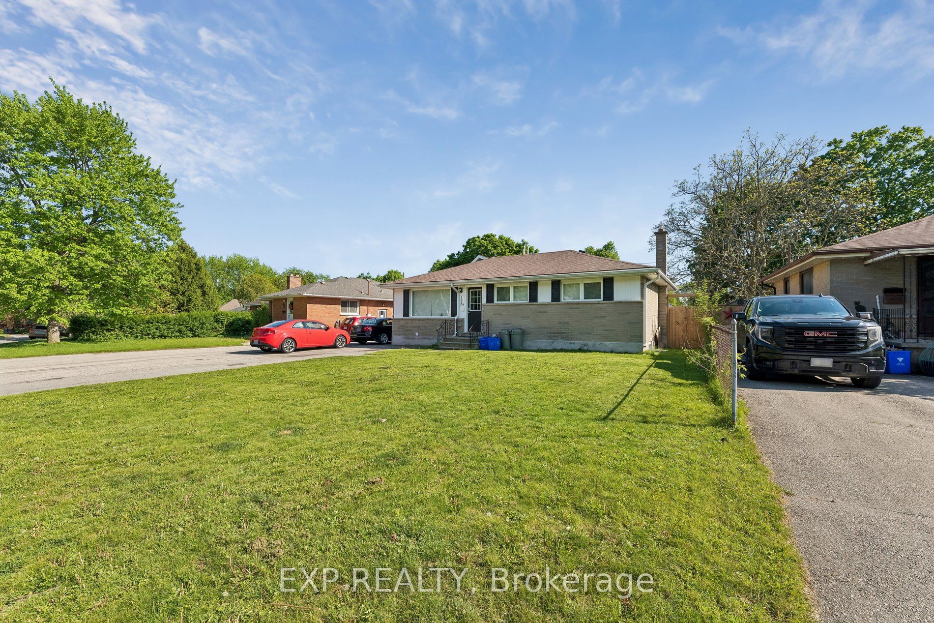 158 Laurentian Drive N, London East, ON N5W 1P2 photo 3