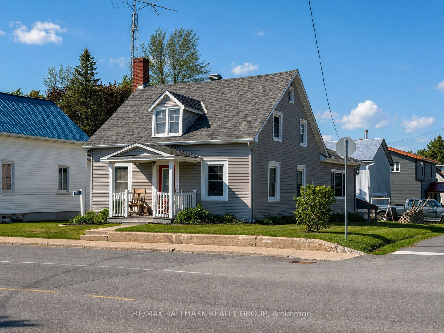 1127 Labrosse Road E, Hawkesbury, ON K0B 1P0 photo 2