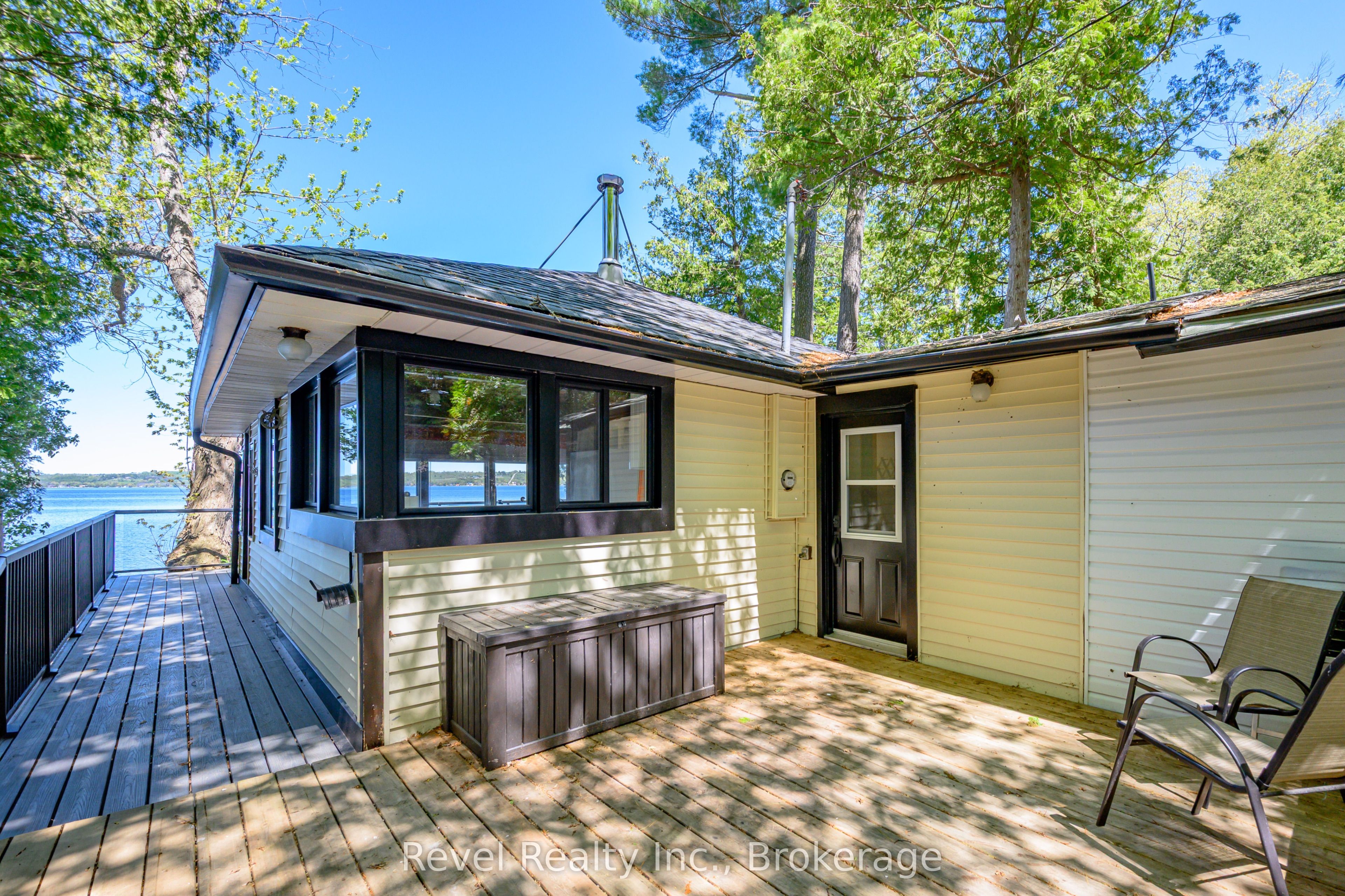 8004 Taits Beach Road, Hamilton Township, ON K0L 1E0 photo 5