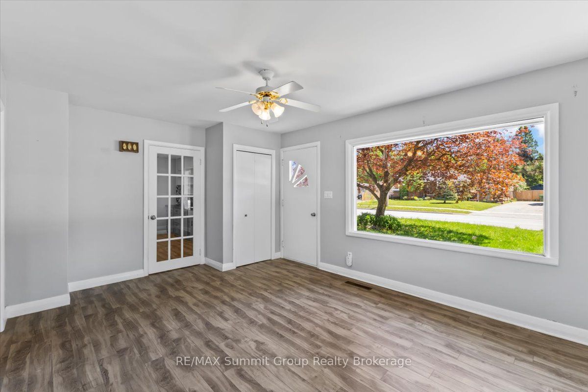162 Main Street E, Grey Highlands, ON N0C 1H0 photo 3