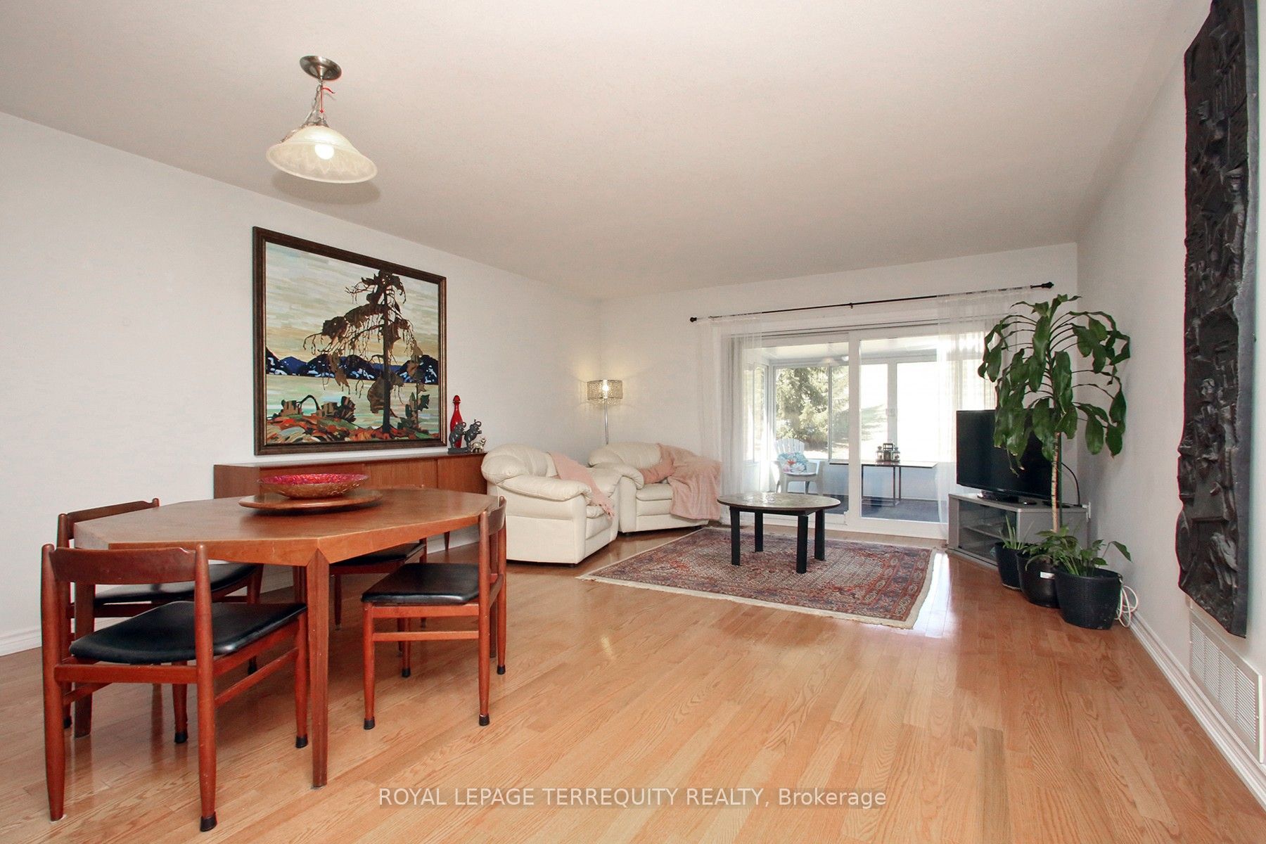 123 Village Crescent, Peterborough, ON K9J 0A9 photo 5