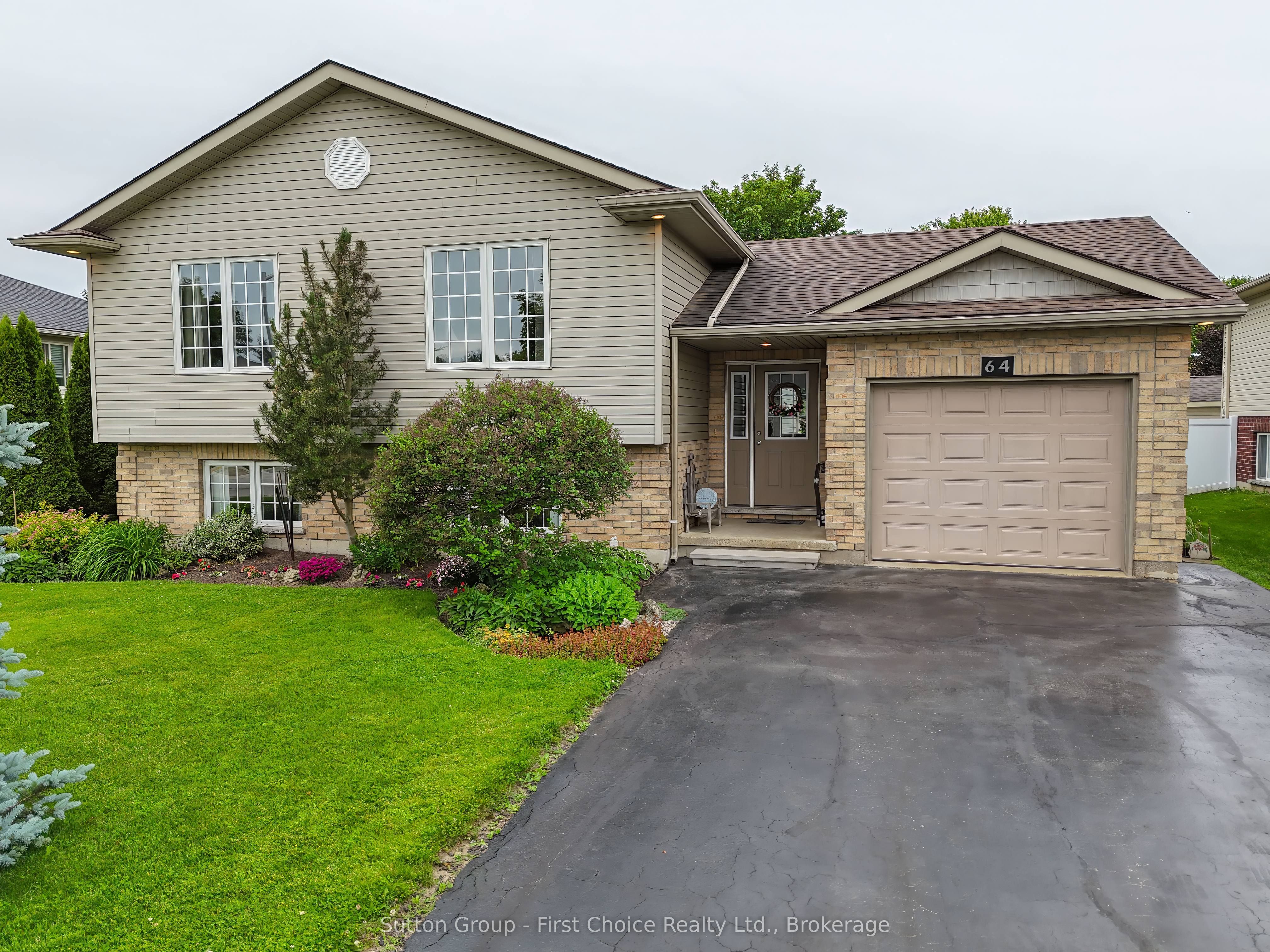 64 Park Lane, West Perth, ON N0K 1N0