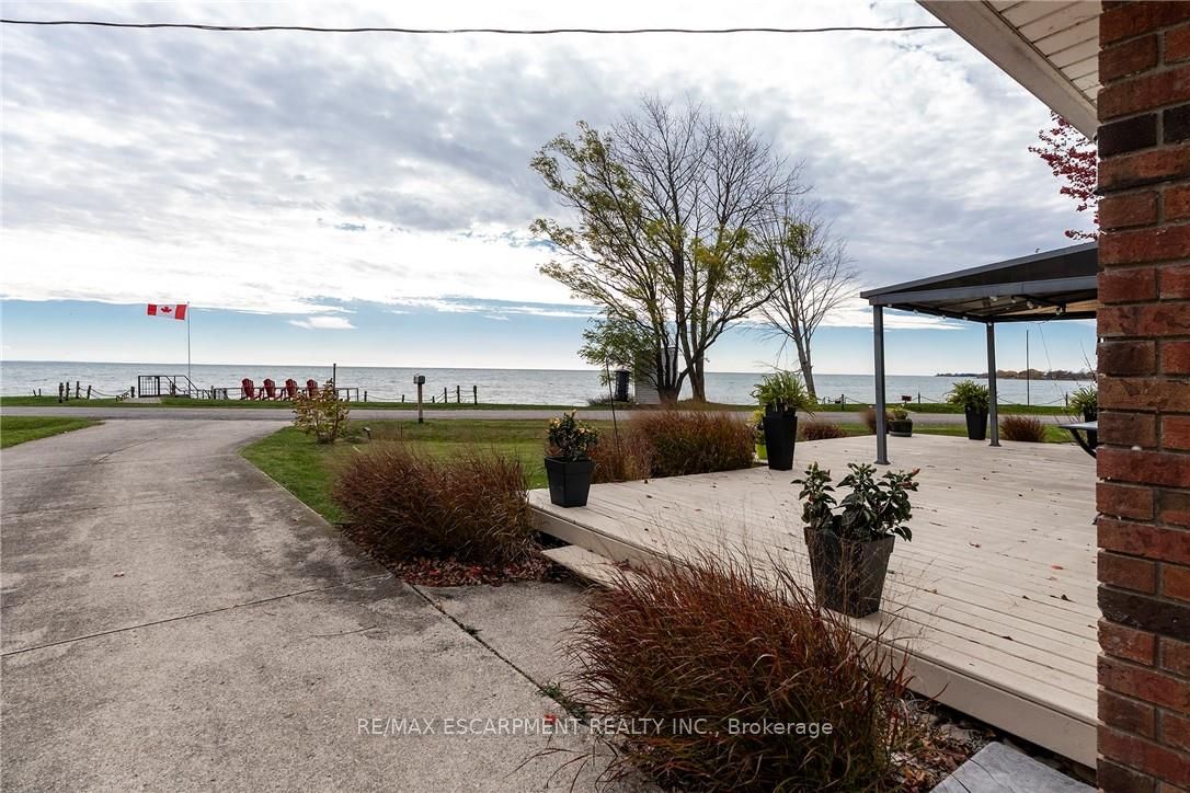 577 Edgewater Place, Haldimand, ON N1A 2W8