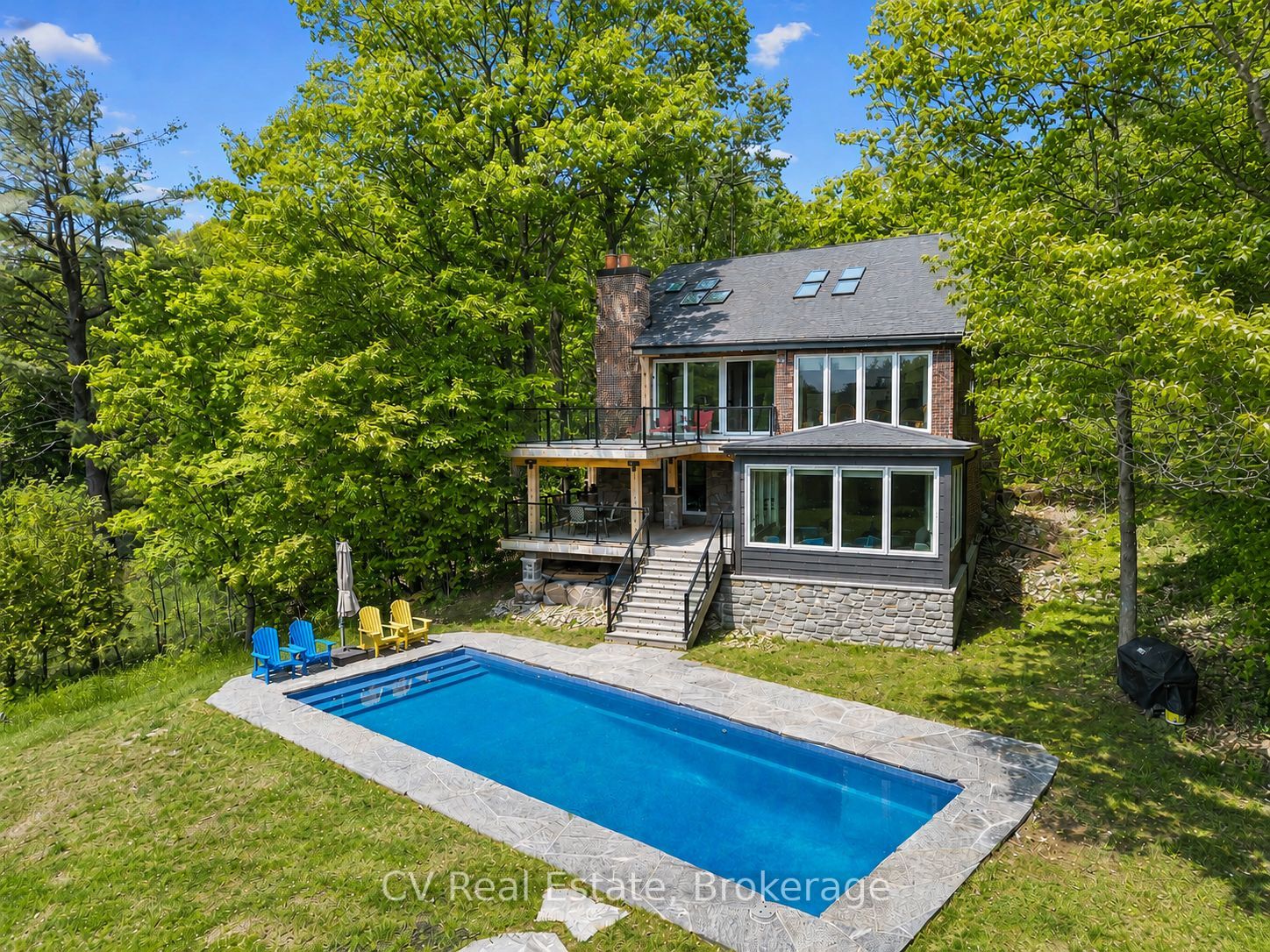 1030 S Sunset Bay Rd, Gravenhurst, ON P1P 1R2 photo 2