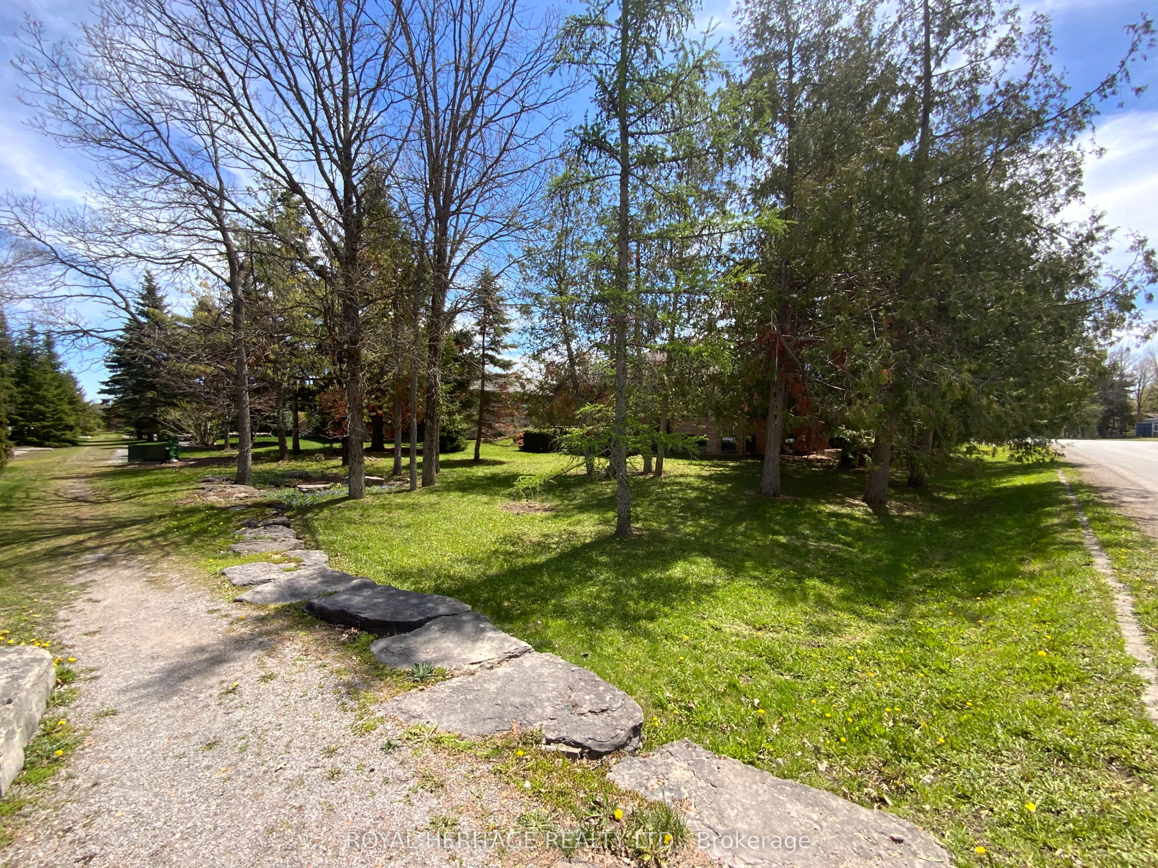 2 Mill Street, Kawartha Lakes, ON K0M 1A0 photo 2