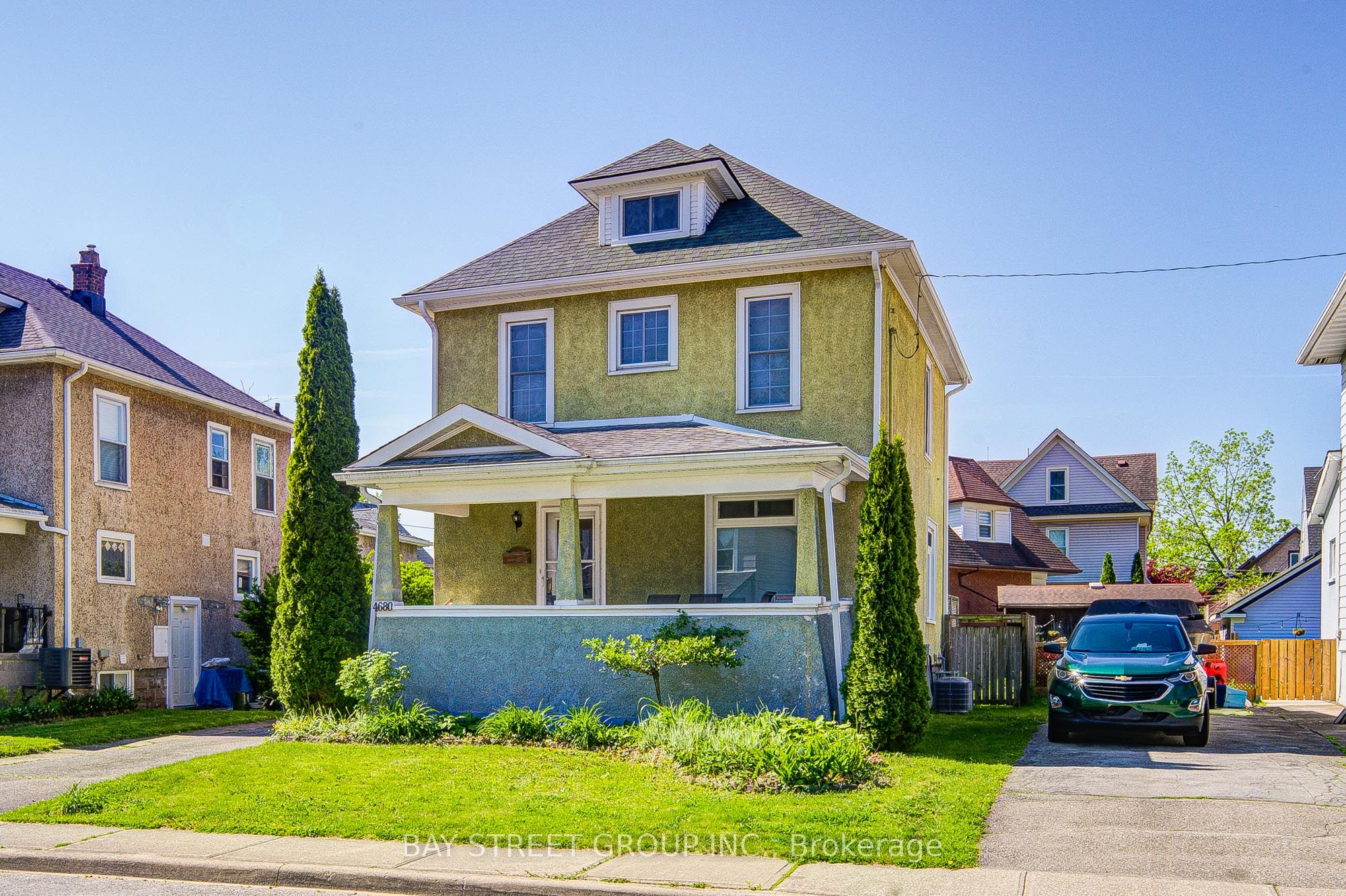4680 Eastwood Crescent, Niagara Falls, ON L2E 1B5 photo 3