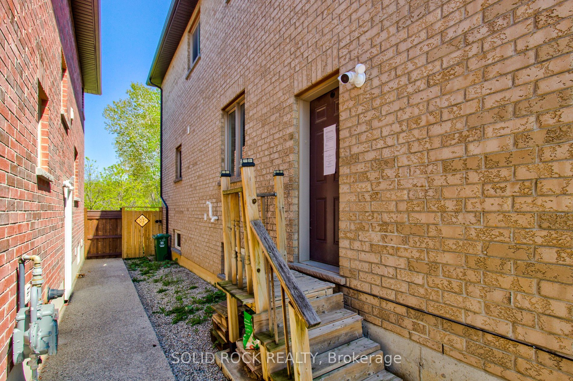 7 Chardonnay Street, Hamilton, ON L8G 0B5 photo 3