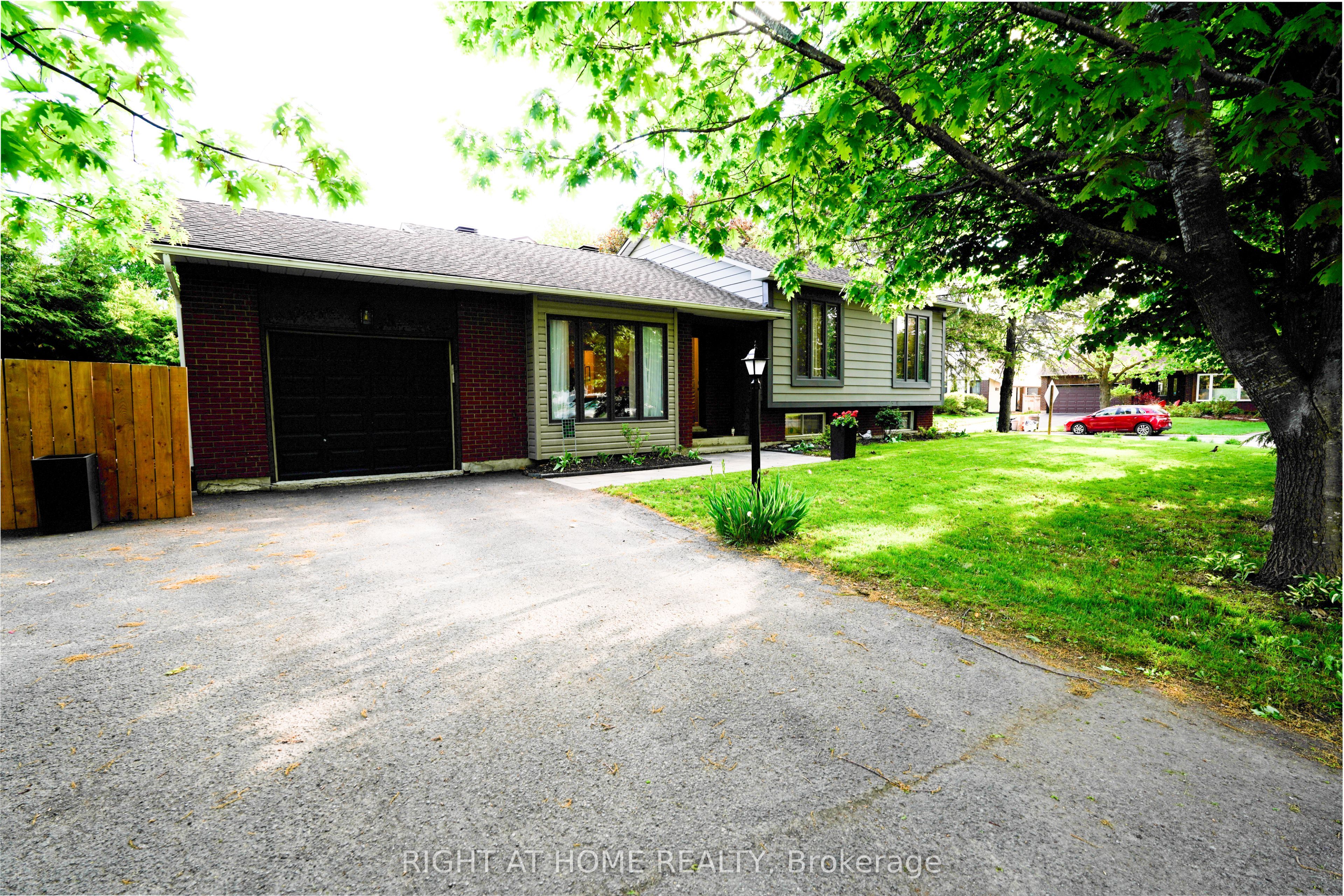 3 Pommel Crescent, Kanata, ON K2M 1A3 photo 4