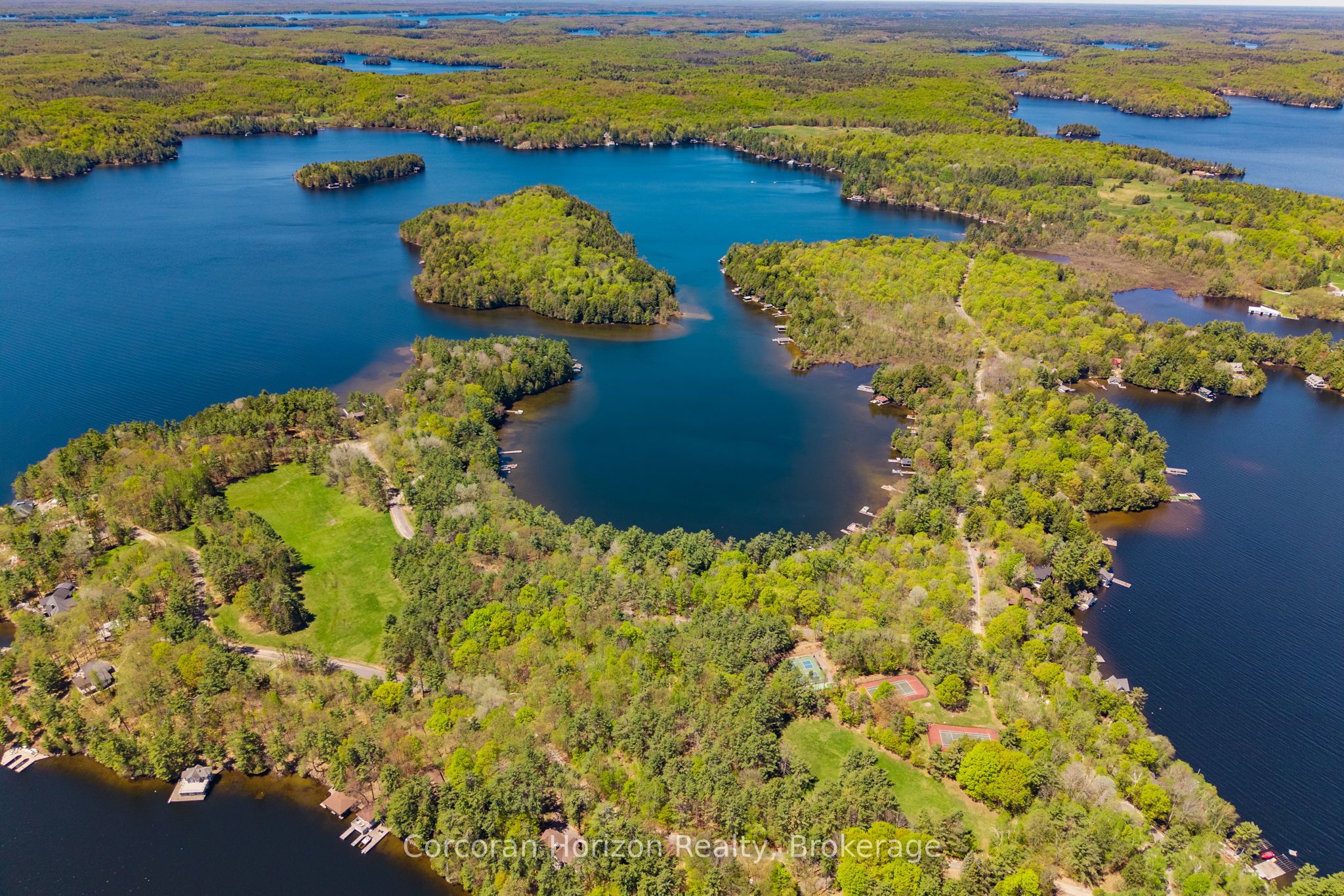 1050 Fair-Lee Park Road, Muskoka Lakes, ON P0B 1G0 photo 5