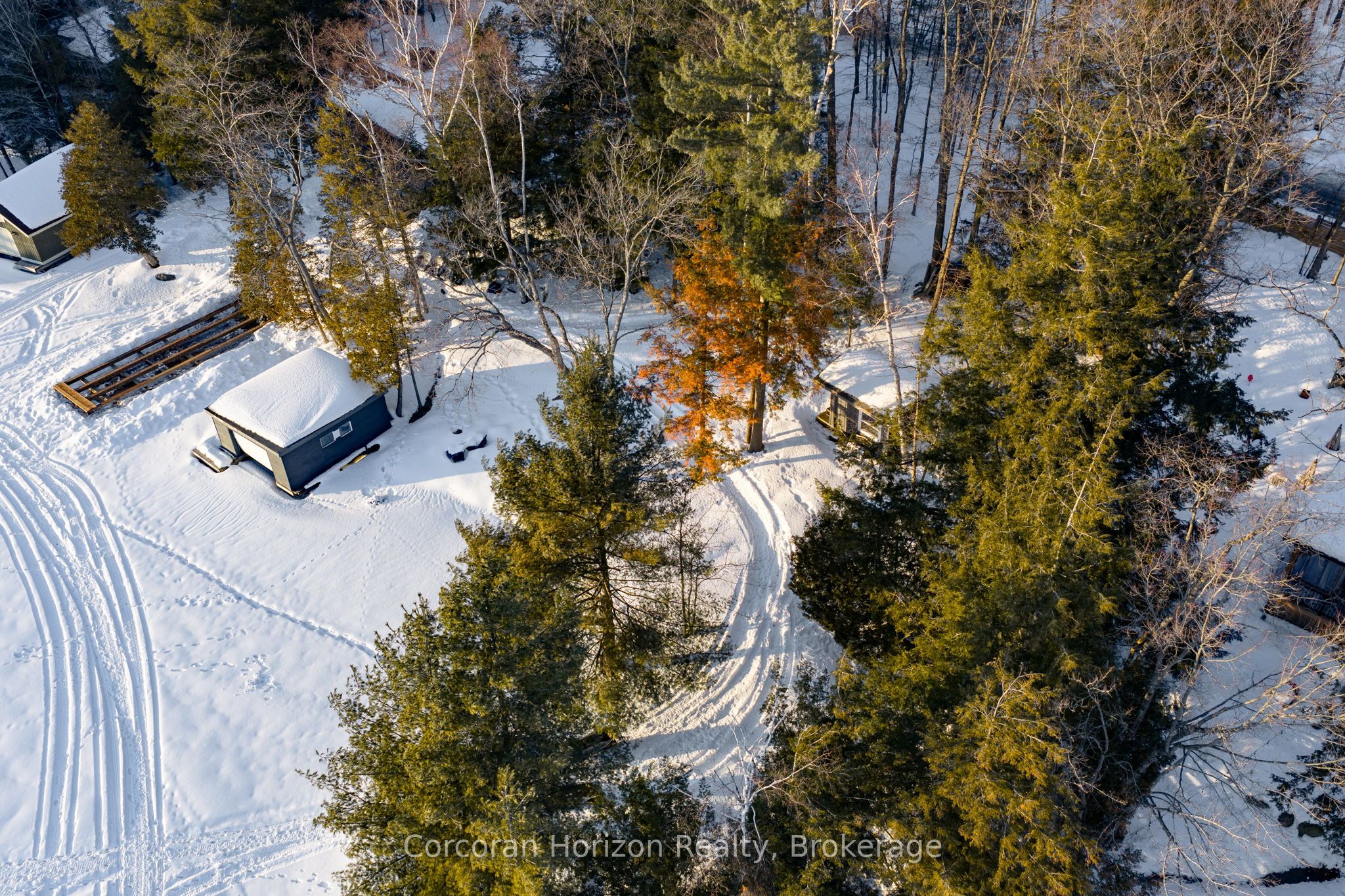 1054 Fair-Lee Park Road, Muskoka Lakes, ON P0B 1G0 photo 5