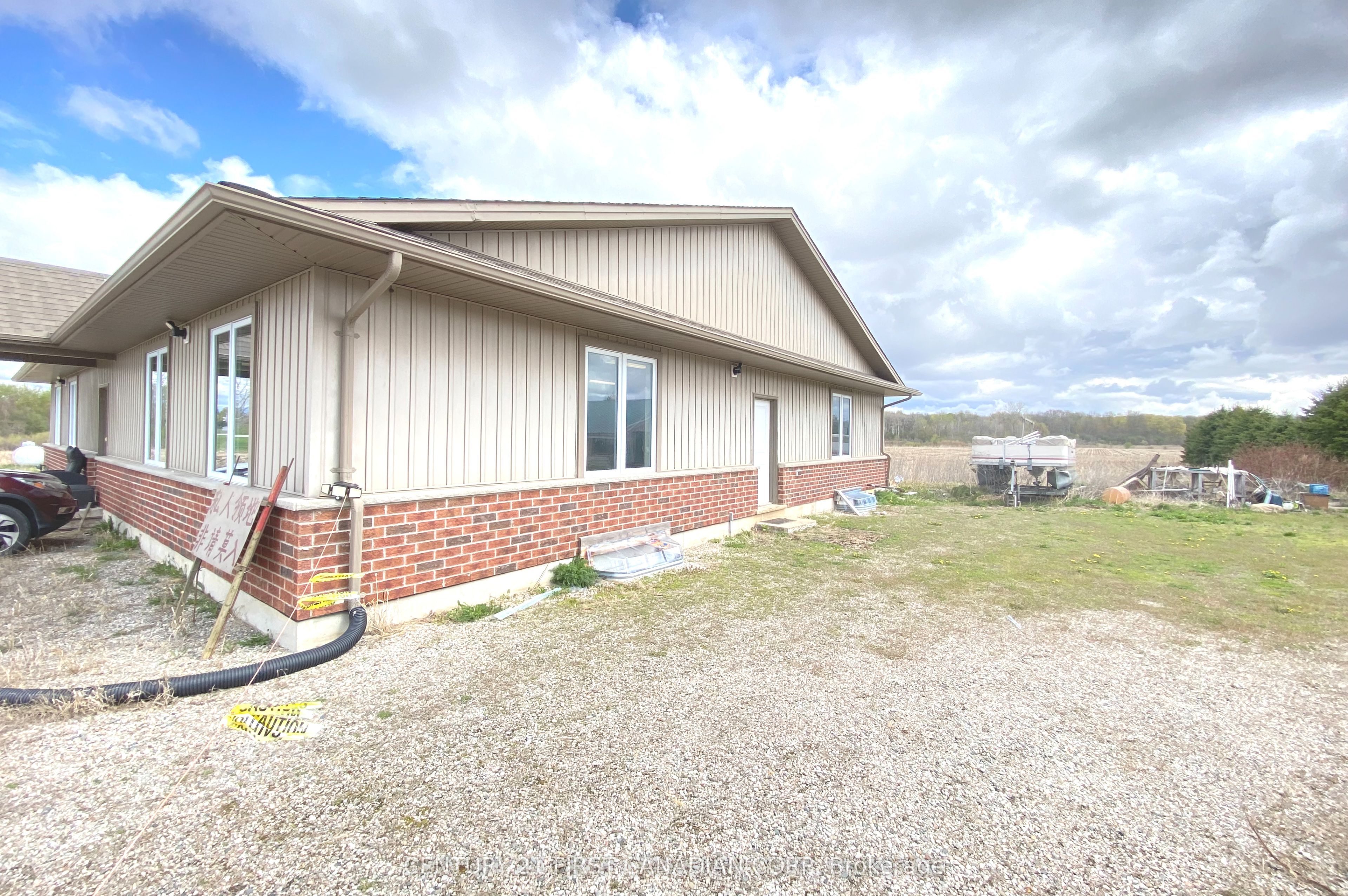21000 REBECCA Road, Thames Centre, ON N0M 2P0 photo 3