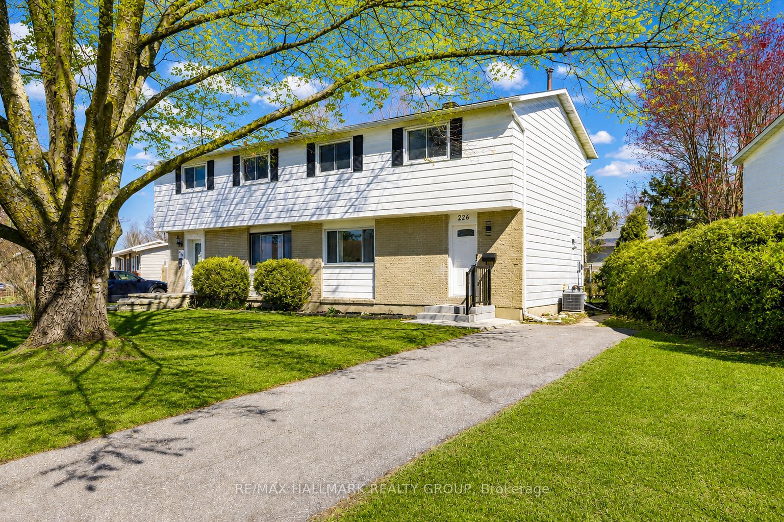 226 Old Colony Road, Kanata, ON K2L 1M7 photo 4