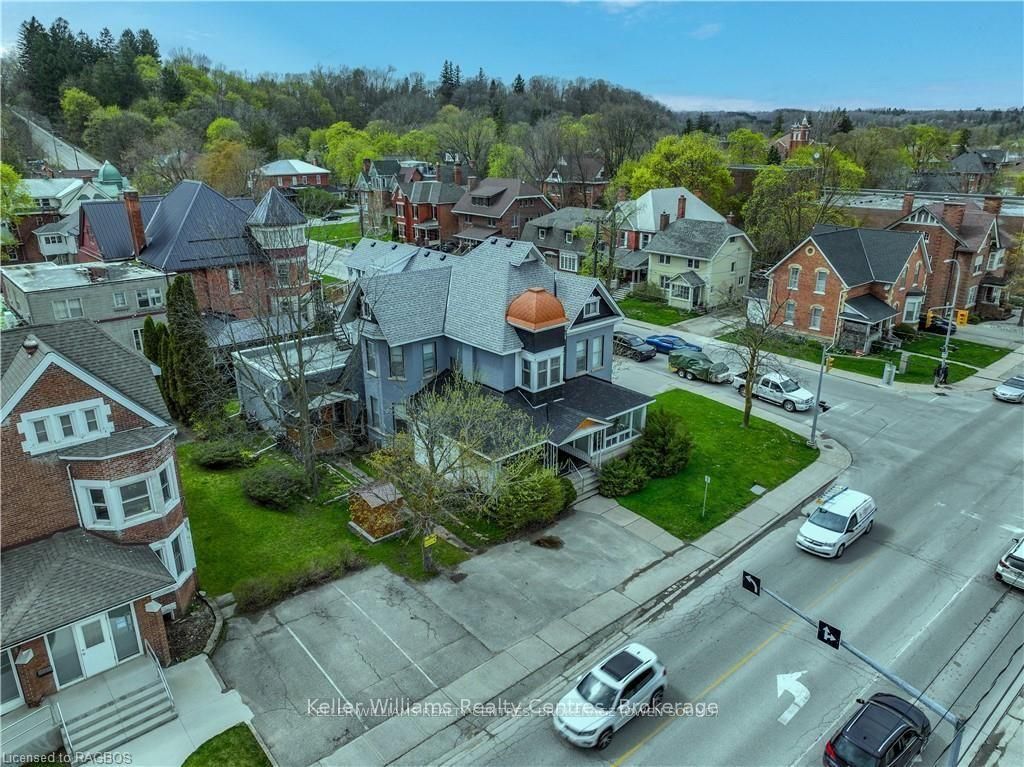 900 2nd Avenue W, Owen Sound, ON N4K 4M5 photo 2