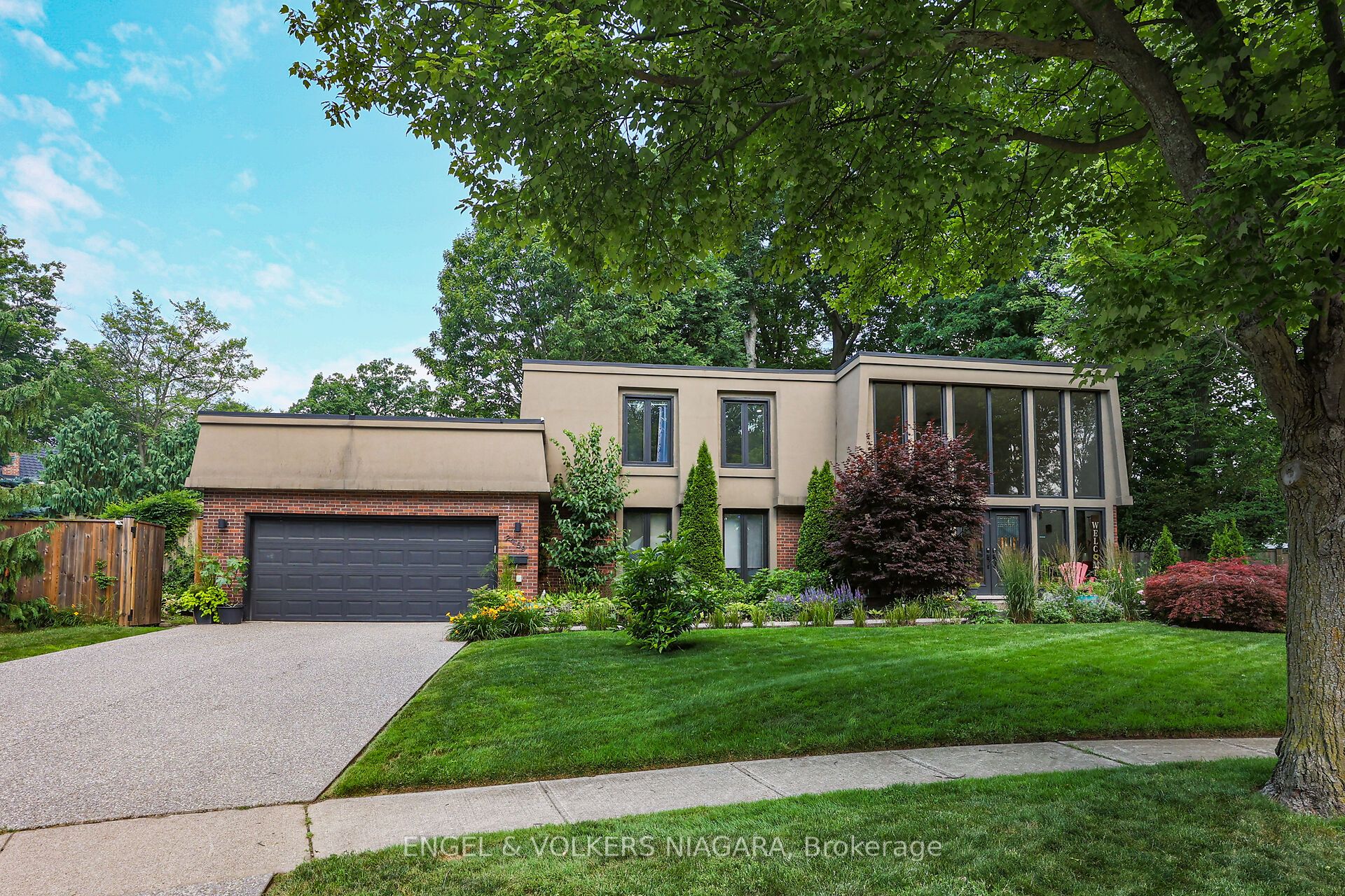 2459 Noella Crescent, Niagara Falls, ON L2J 3H7 photo 3