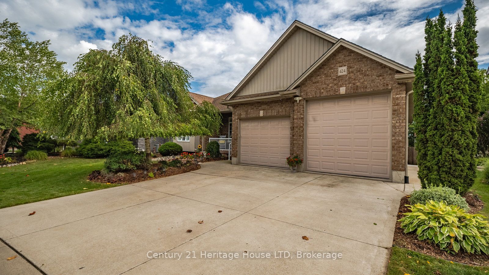 424 Lakeview Drive, Woodstock, ON N4T 1V3 photo 2