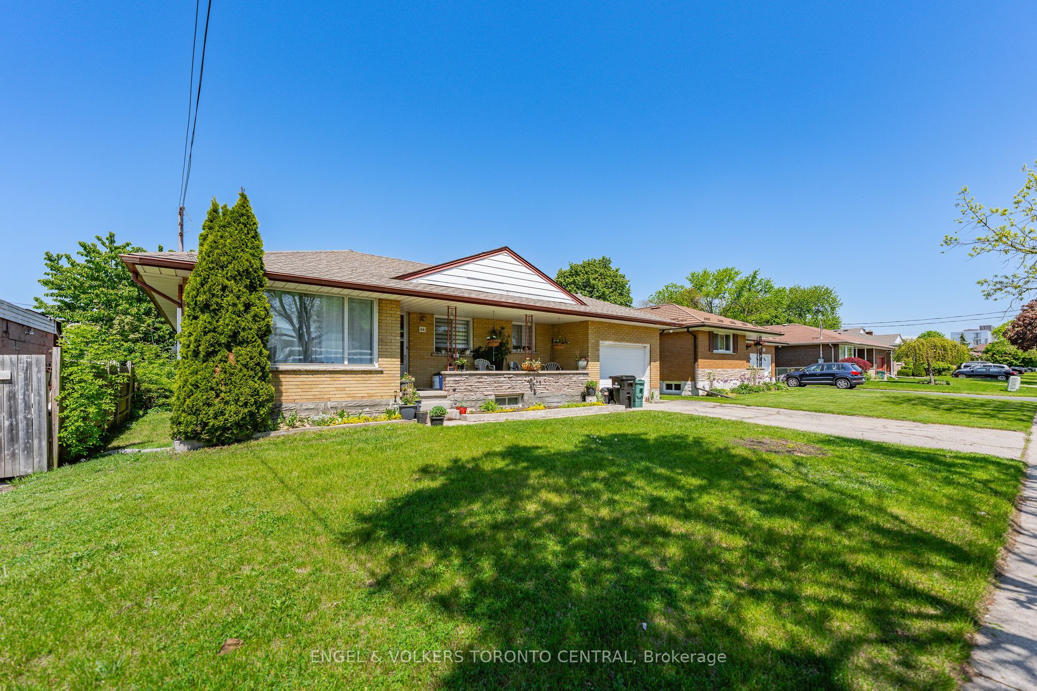 66 Carrol Street, Kitchener, ON N2C 1T5 photo 3