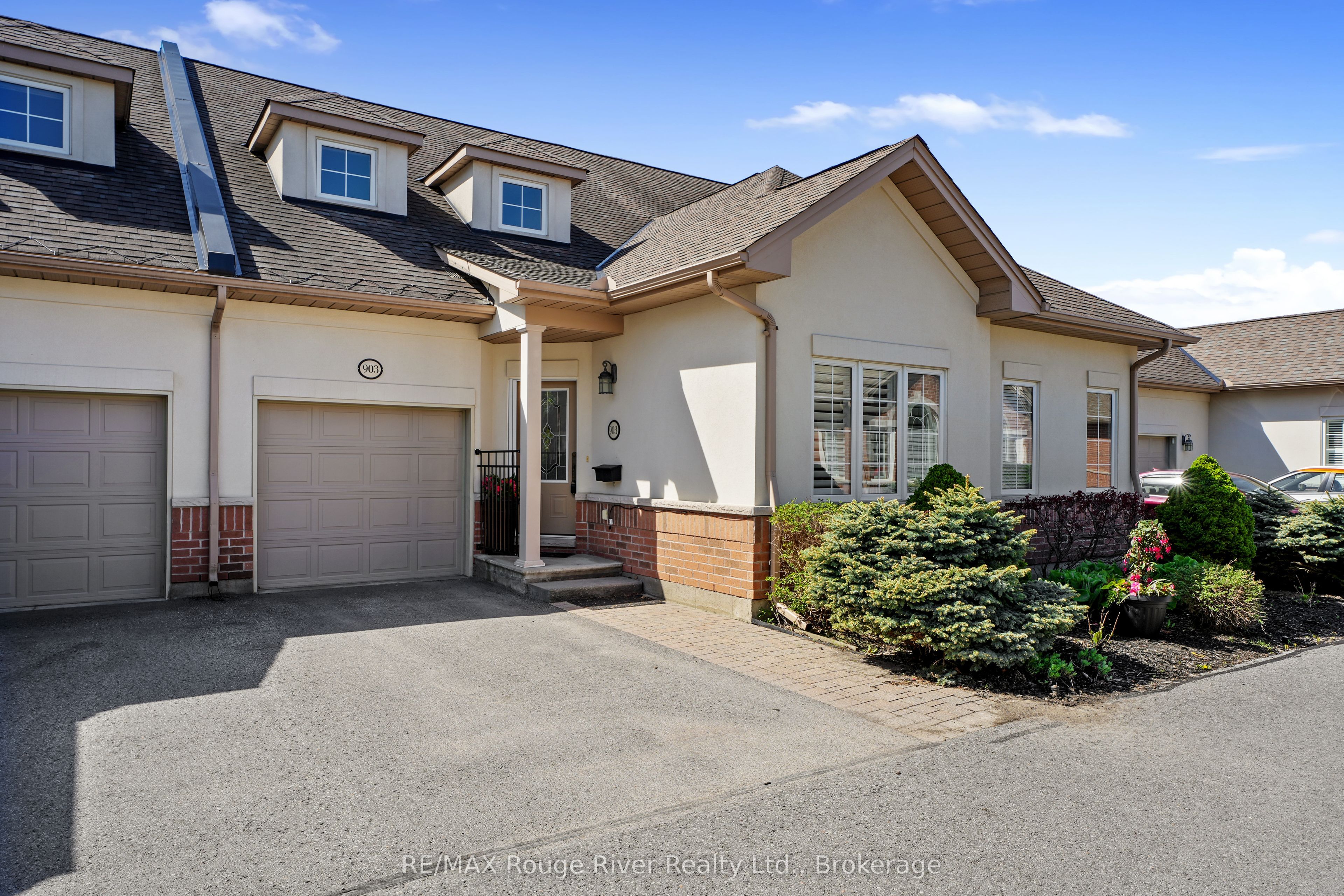 120 University Avenue E 903, Cobourg, ON K9A 0A9 photo 2