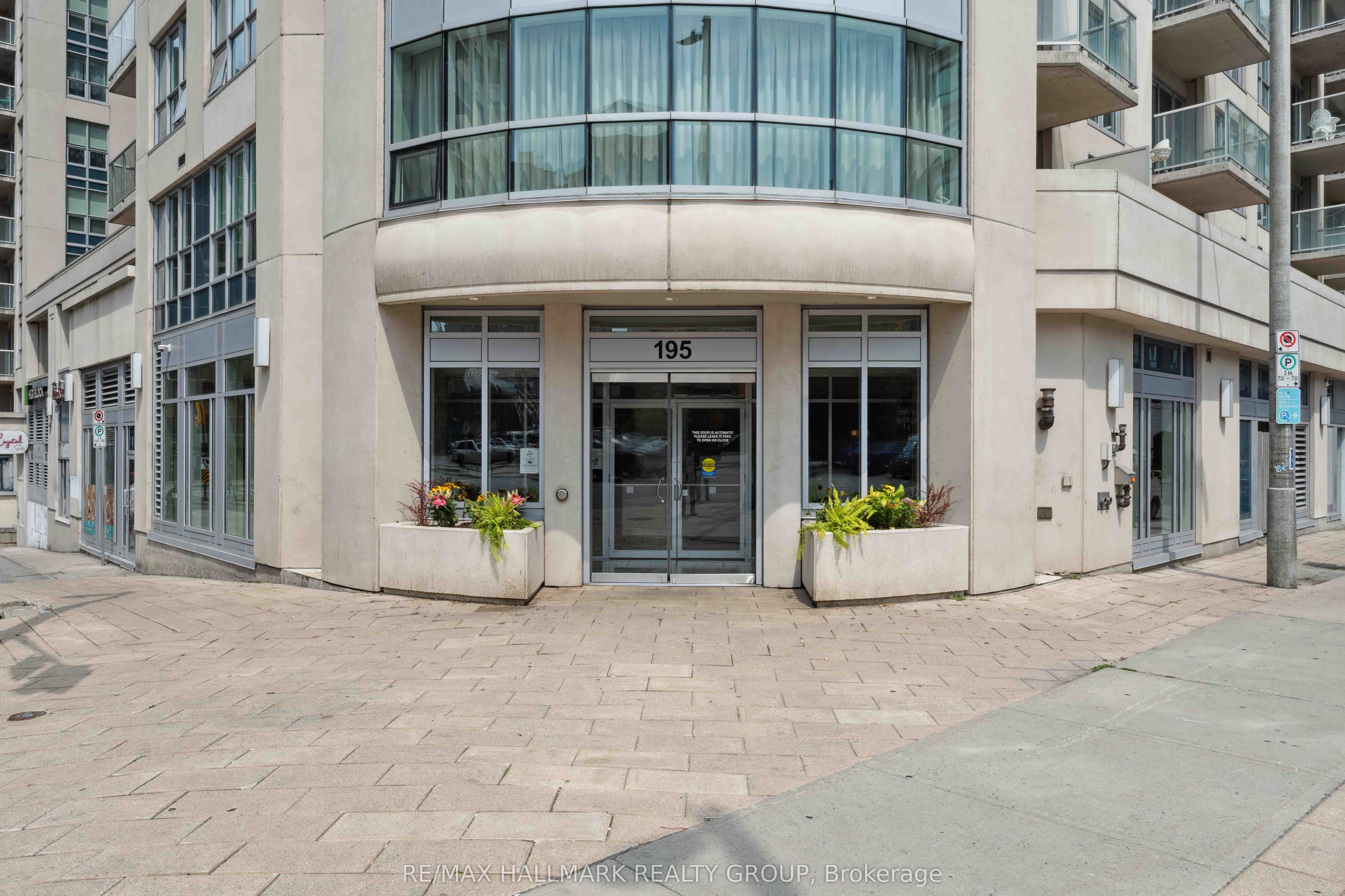 195 Besserer Street 305, Lower Town - Sandy Hill, ON K1N 0B6 photo 2