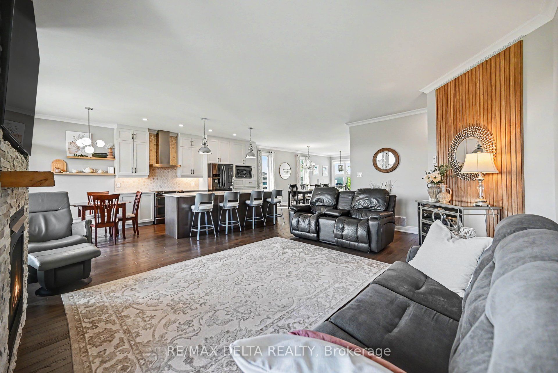 234 Versaille Street, Alfred and Plantagenet, ON K0A 3K0 photo 3