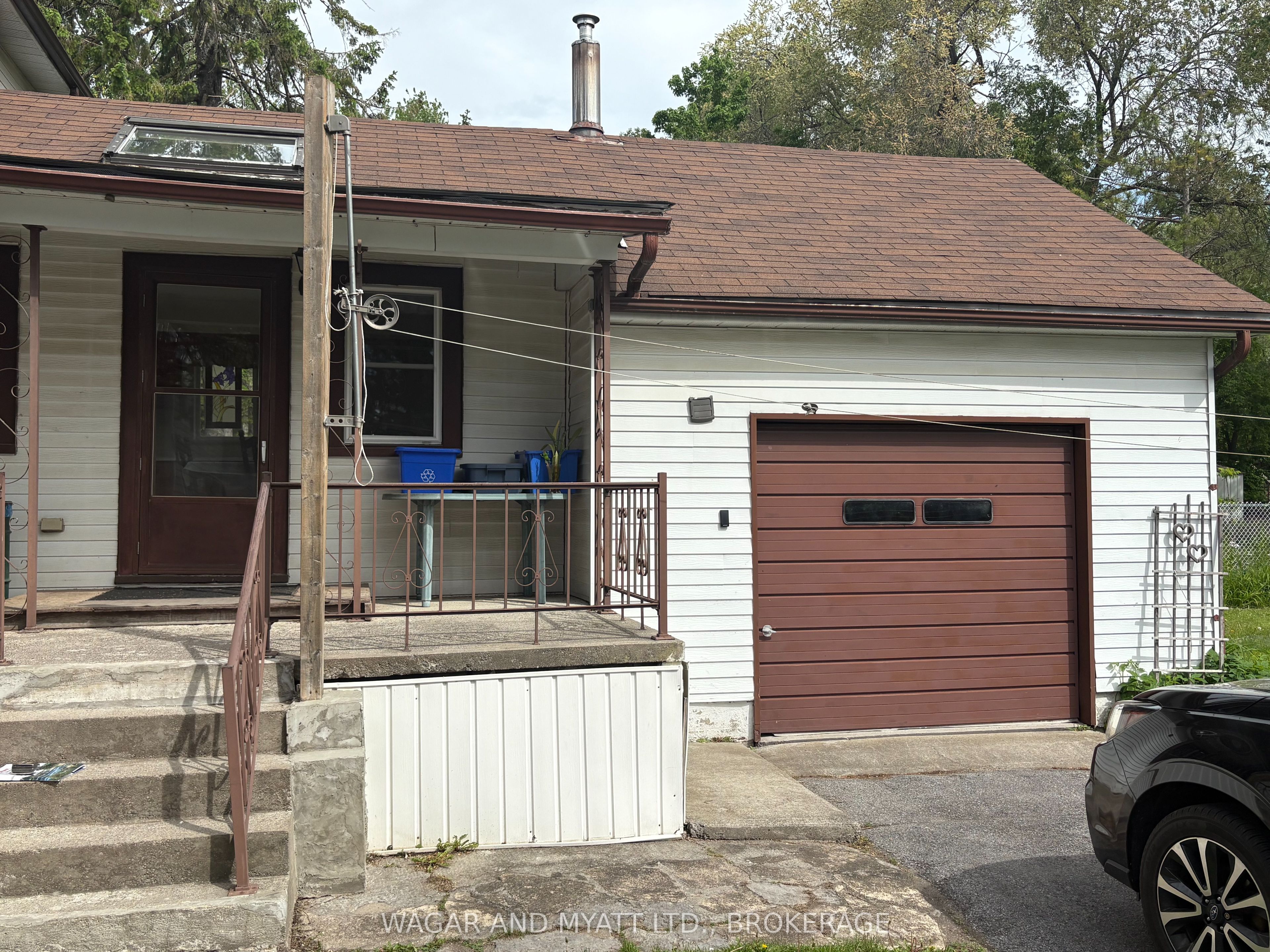 163 ADELPHI Street, Greater Napanee, ON K7R 1T6 photo 3