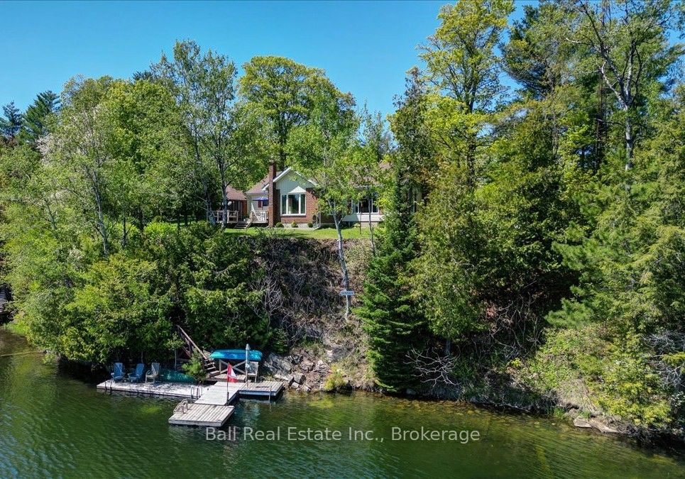 29 Brown Lane, Bancroft, ON K0L 1C0